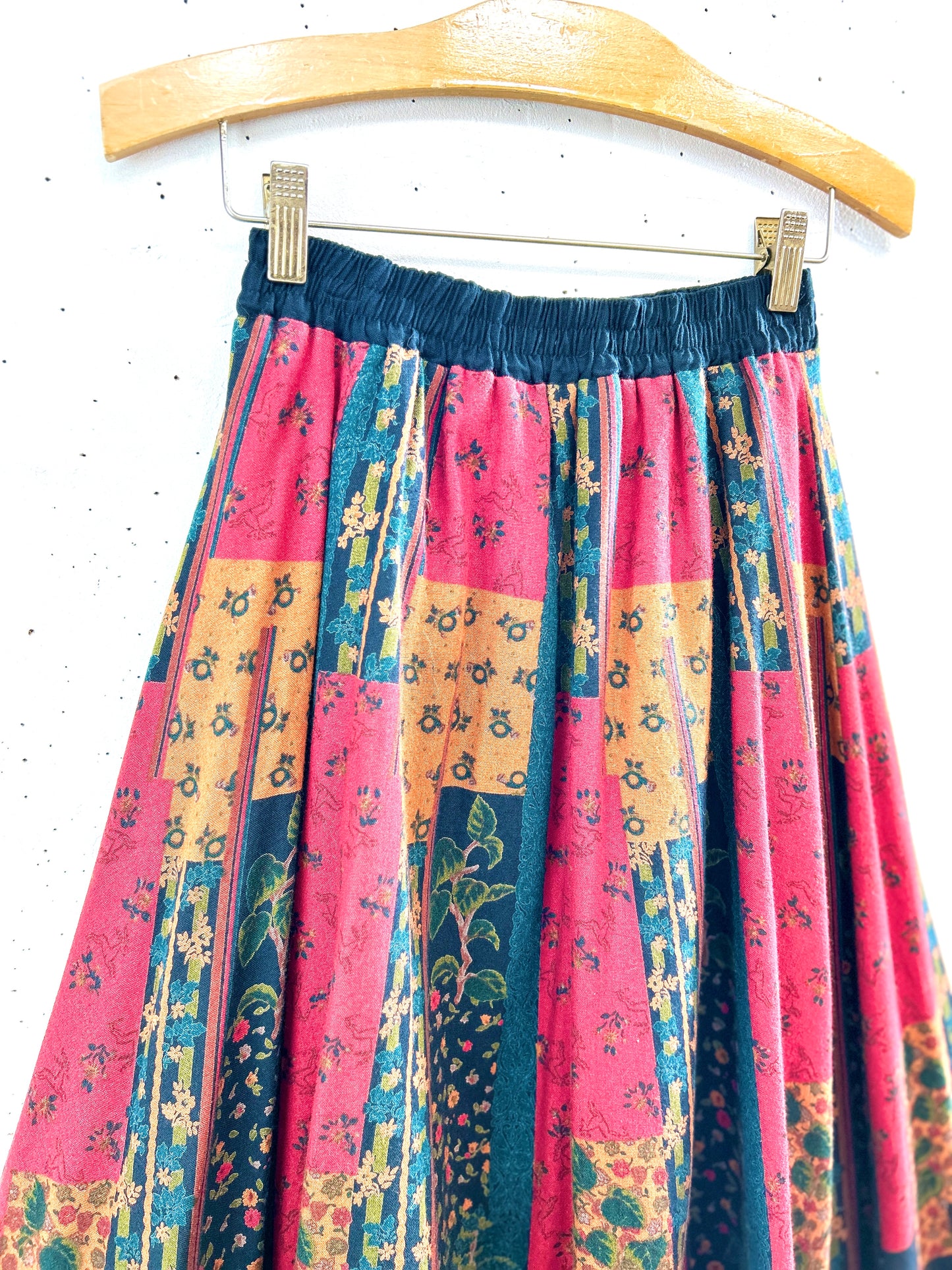 Vintage Tyrol Skirt [L31135]