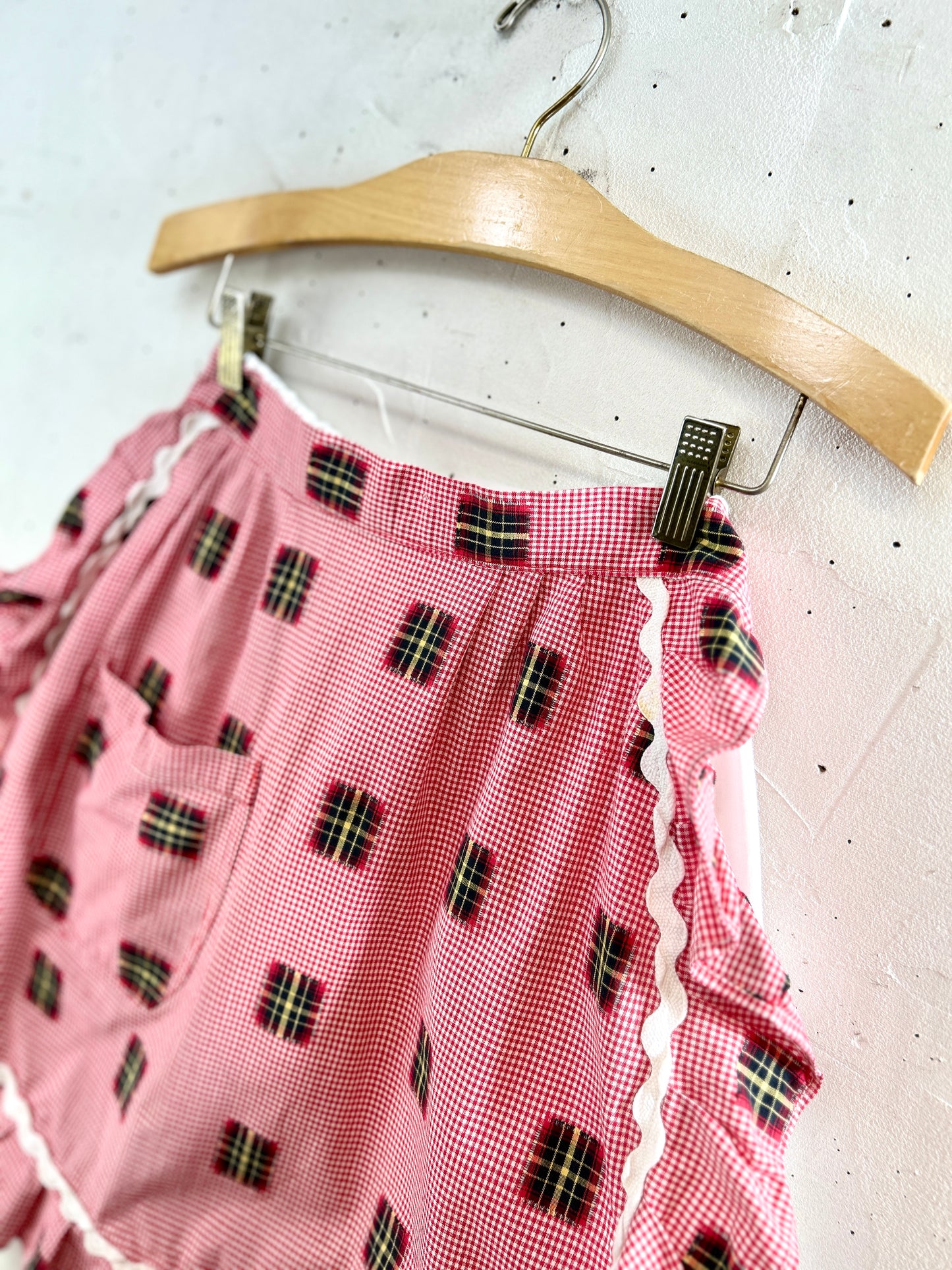 Vintage Apron [J30391]