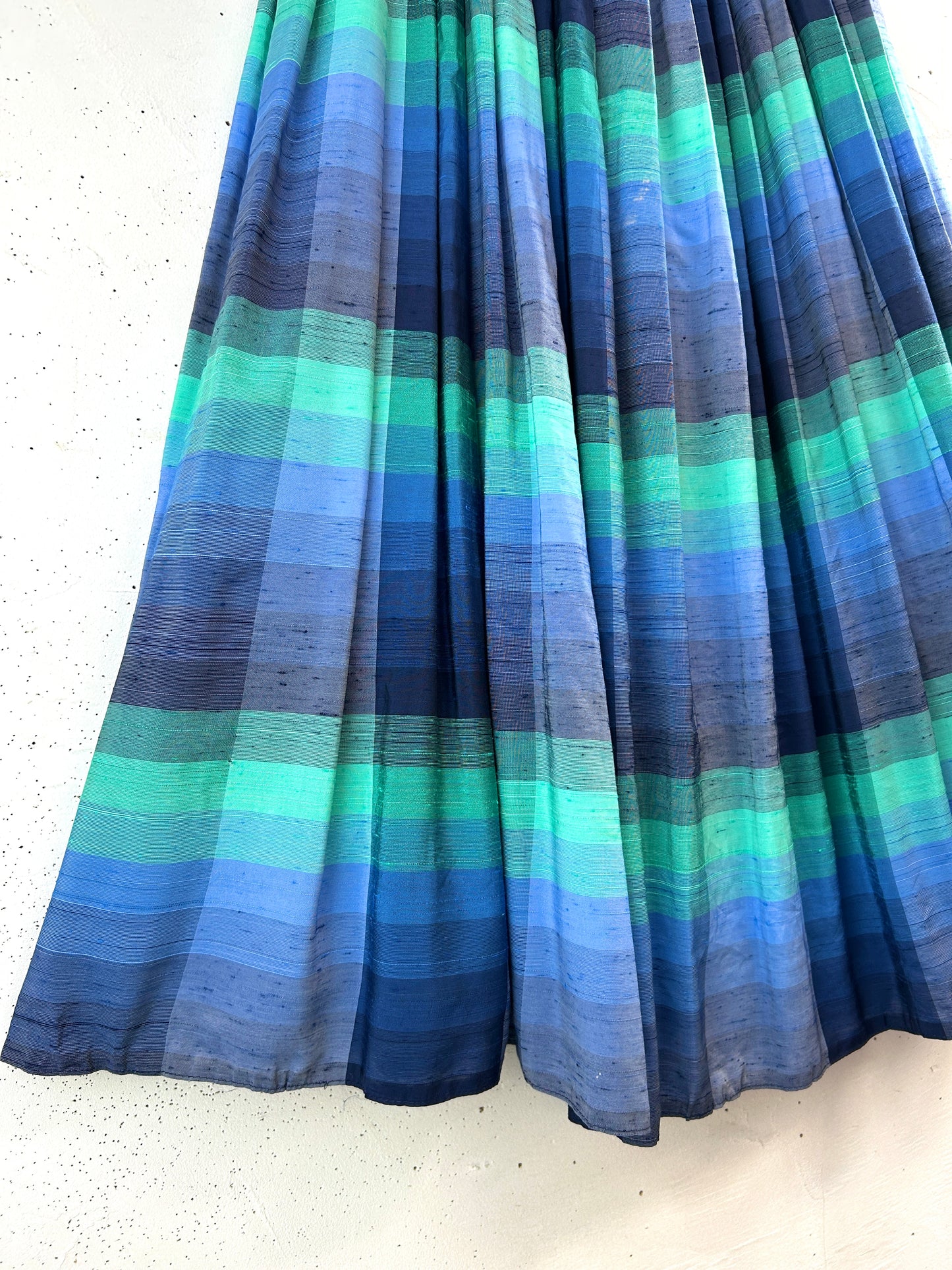 Vintage Plaid Skirt  Made in W.Garmany   [E32428]
