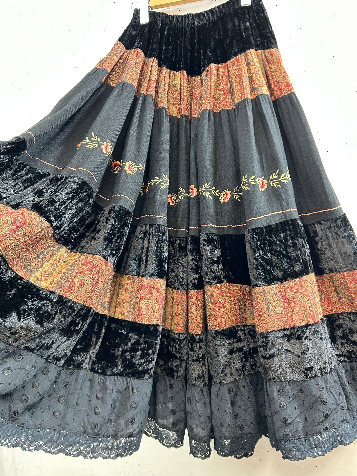 Vintage Tired Skirt [A31364]