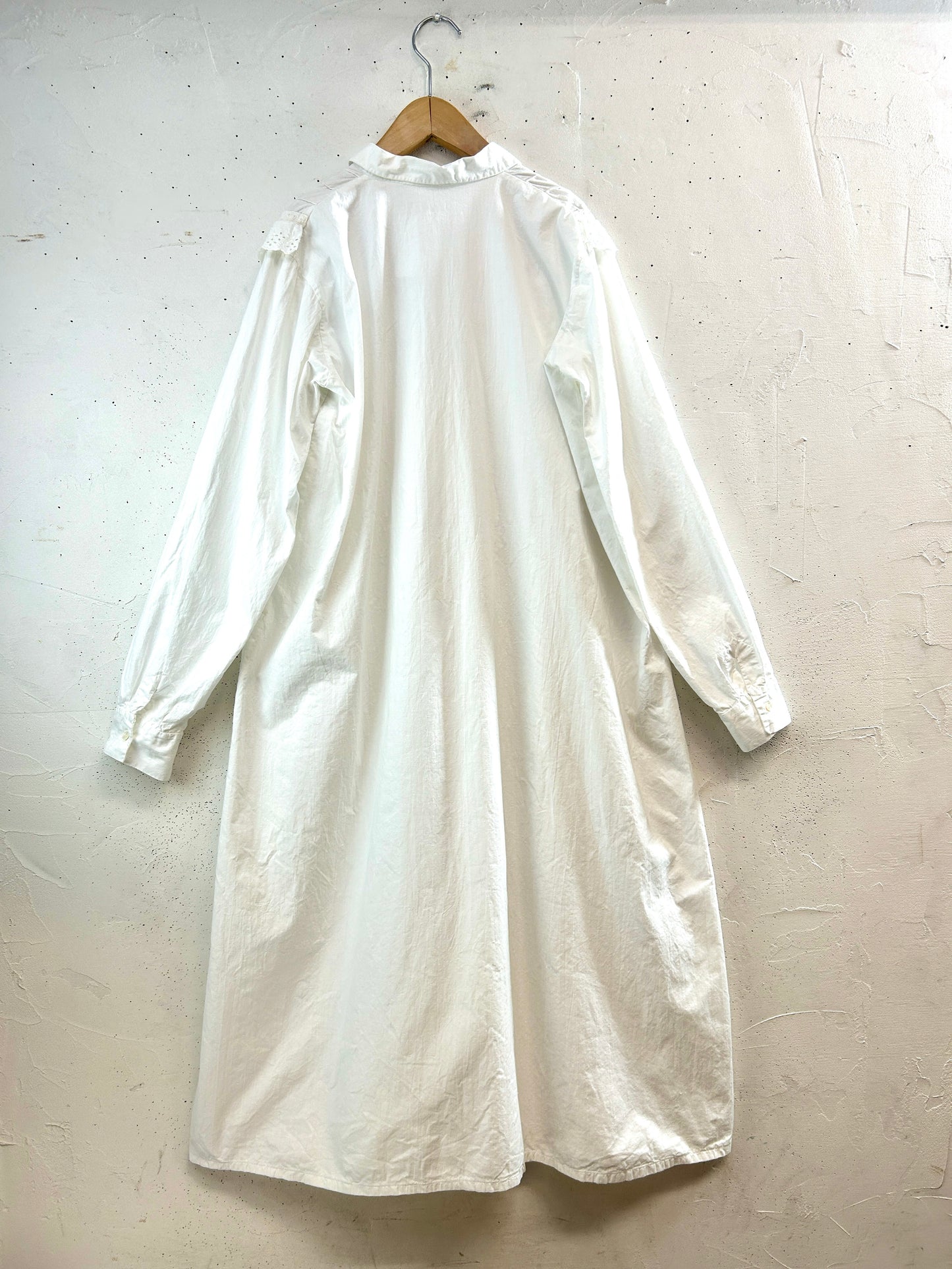 Vintage White Dress [E32529]