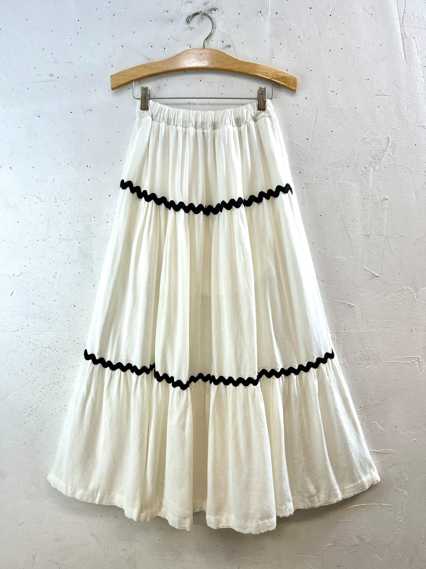 Vintage White Skirt [K30912]