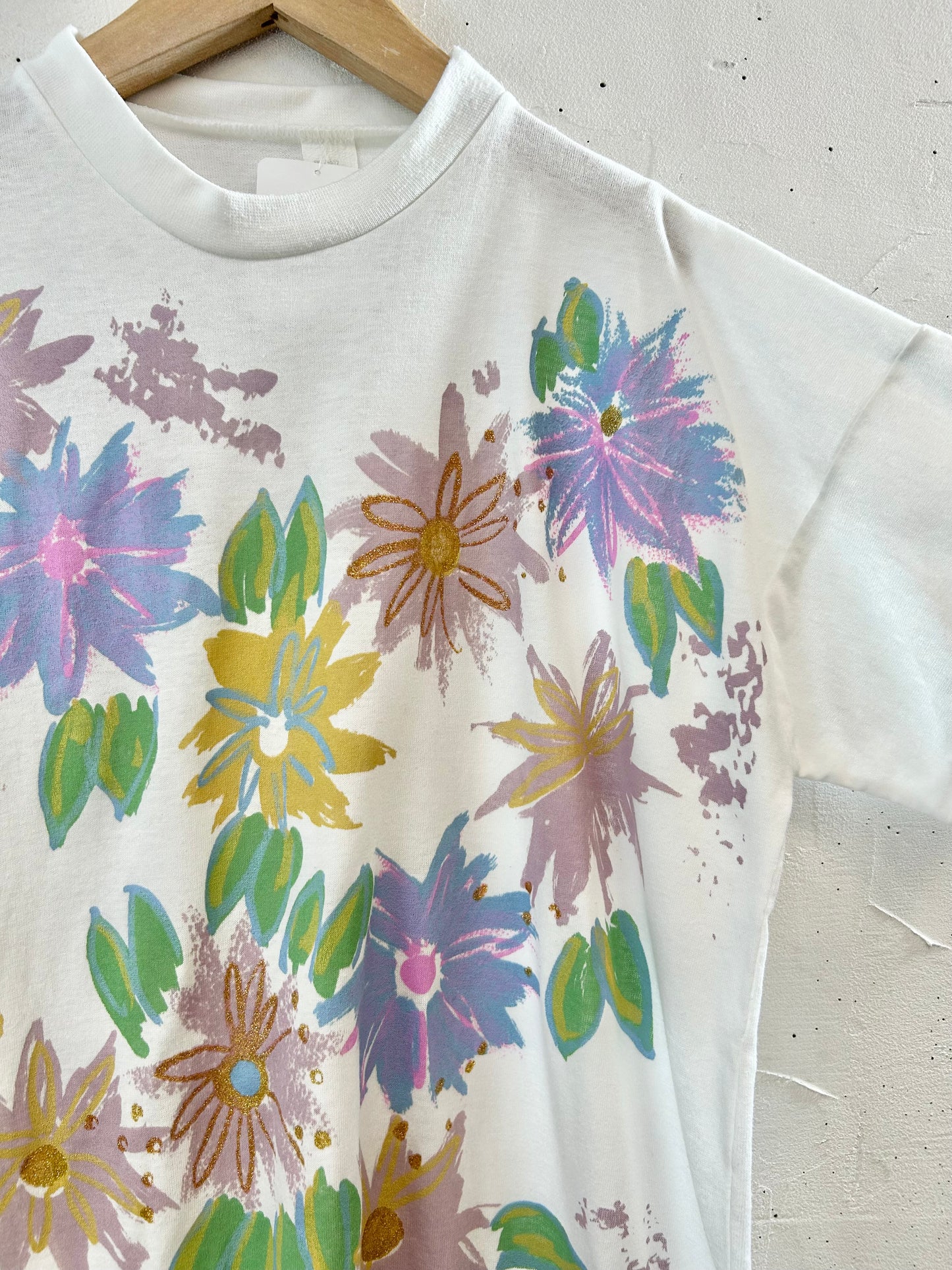 Vintage Hand Painted T-Shirt MADE IN USA [G30604]
