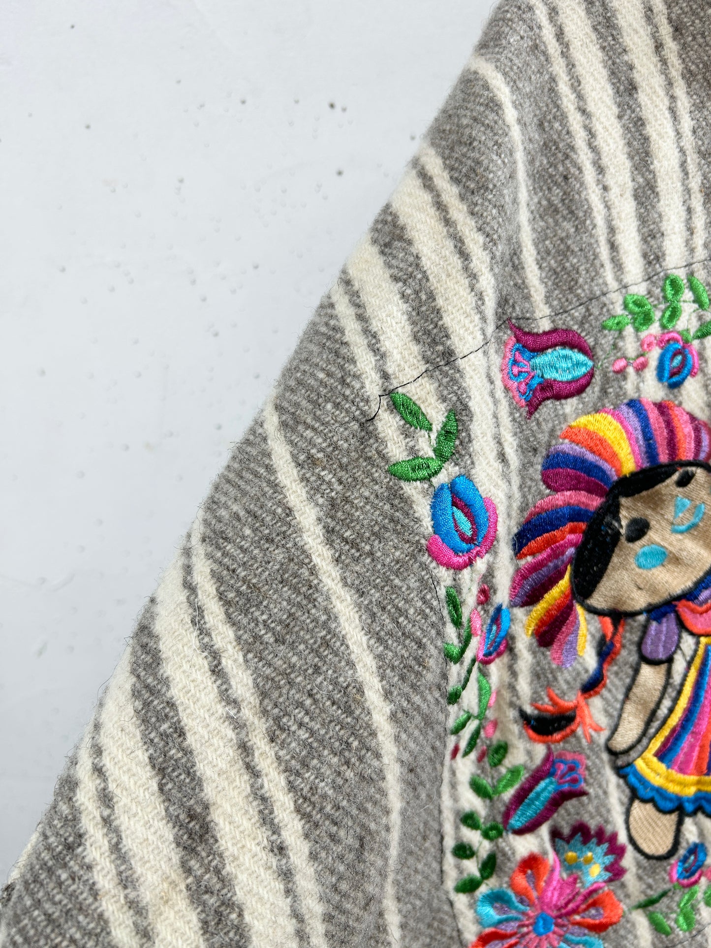 Vintage Wool Poncho  [A31391]