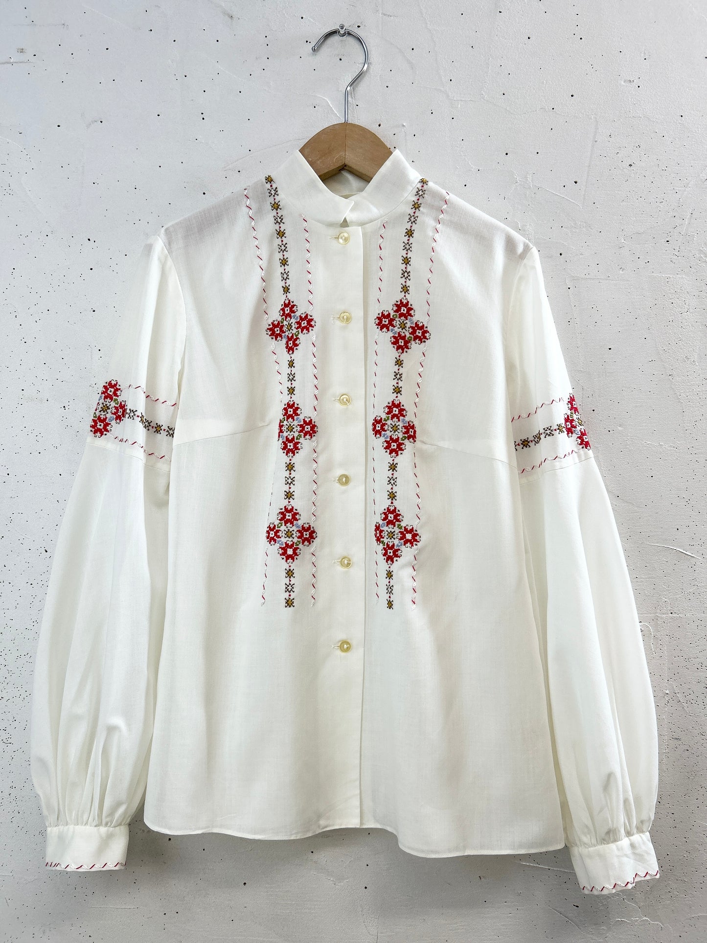 Vintage Embroidery Blouse [F32616]