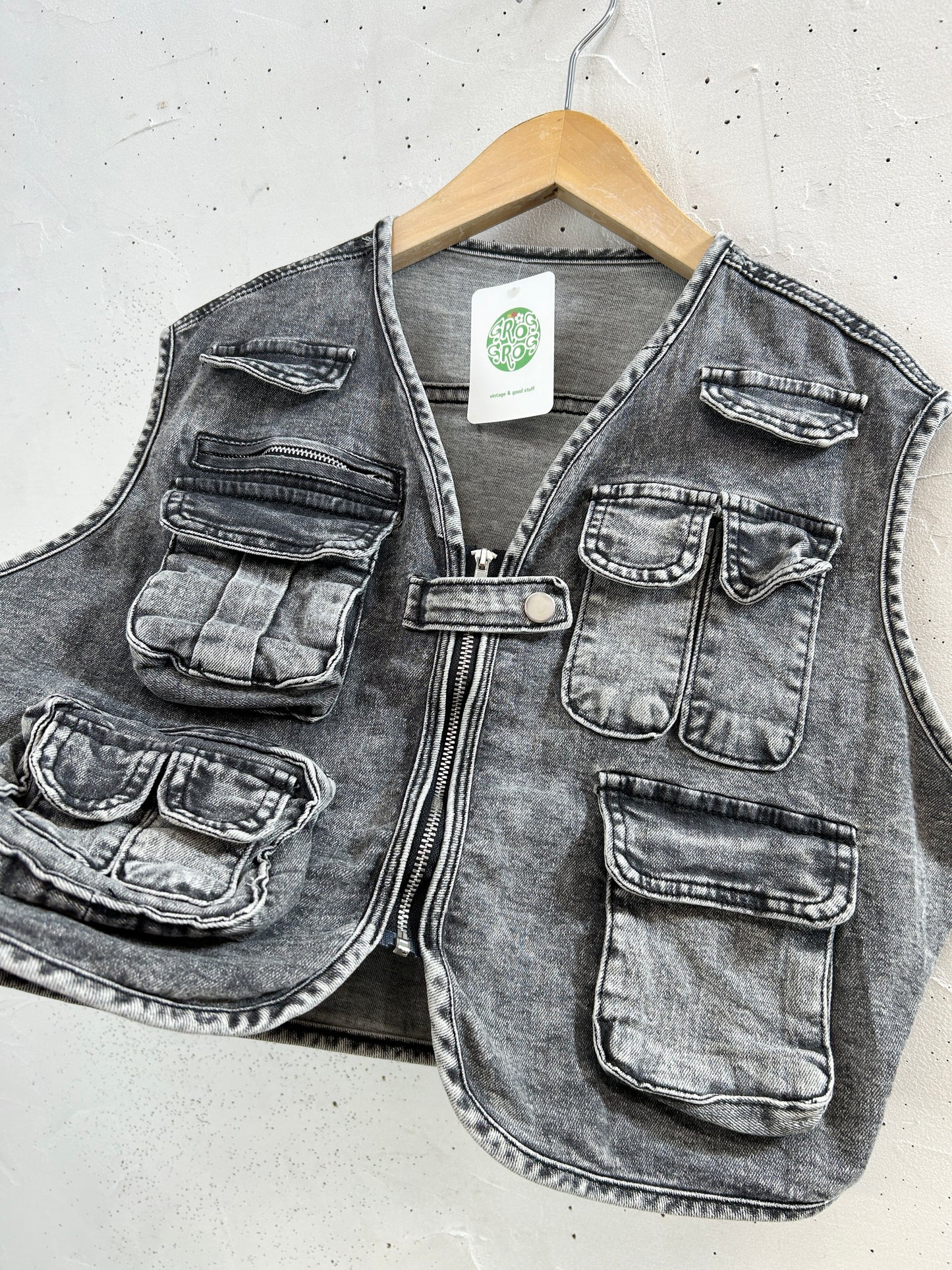 Vintage Vest [H33420]