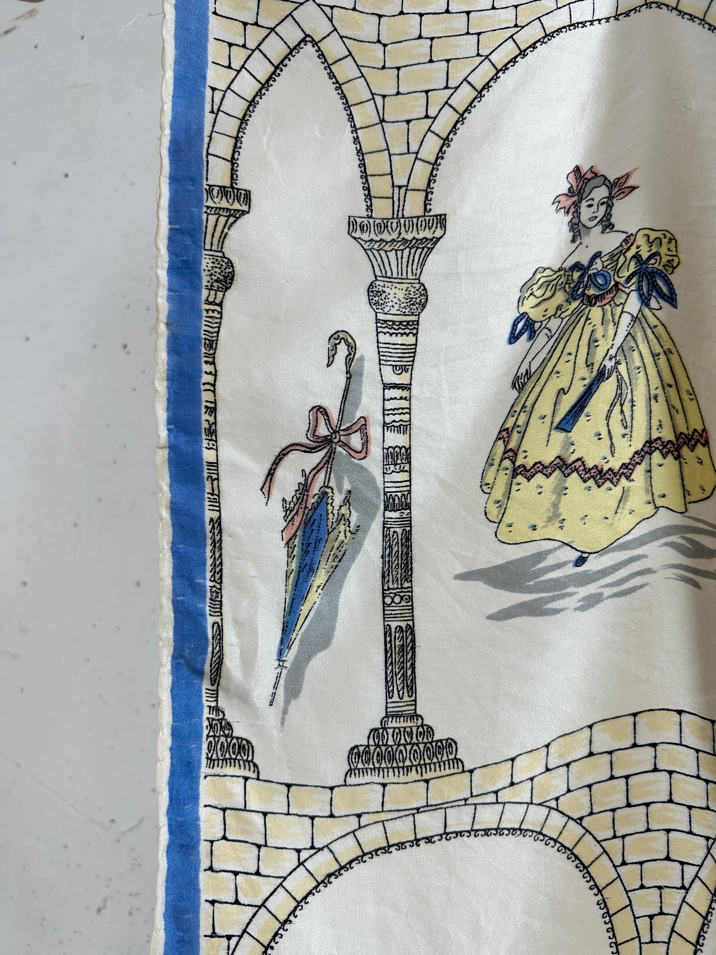 Vintage Scarf [G33297]