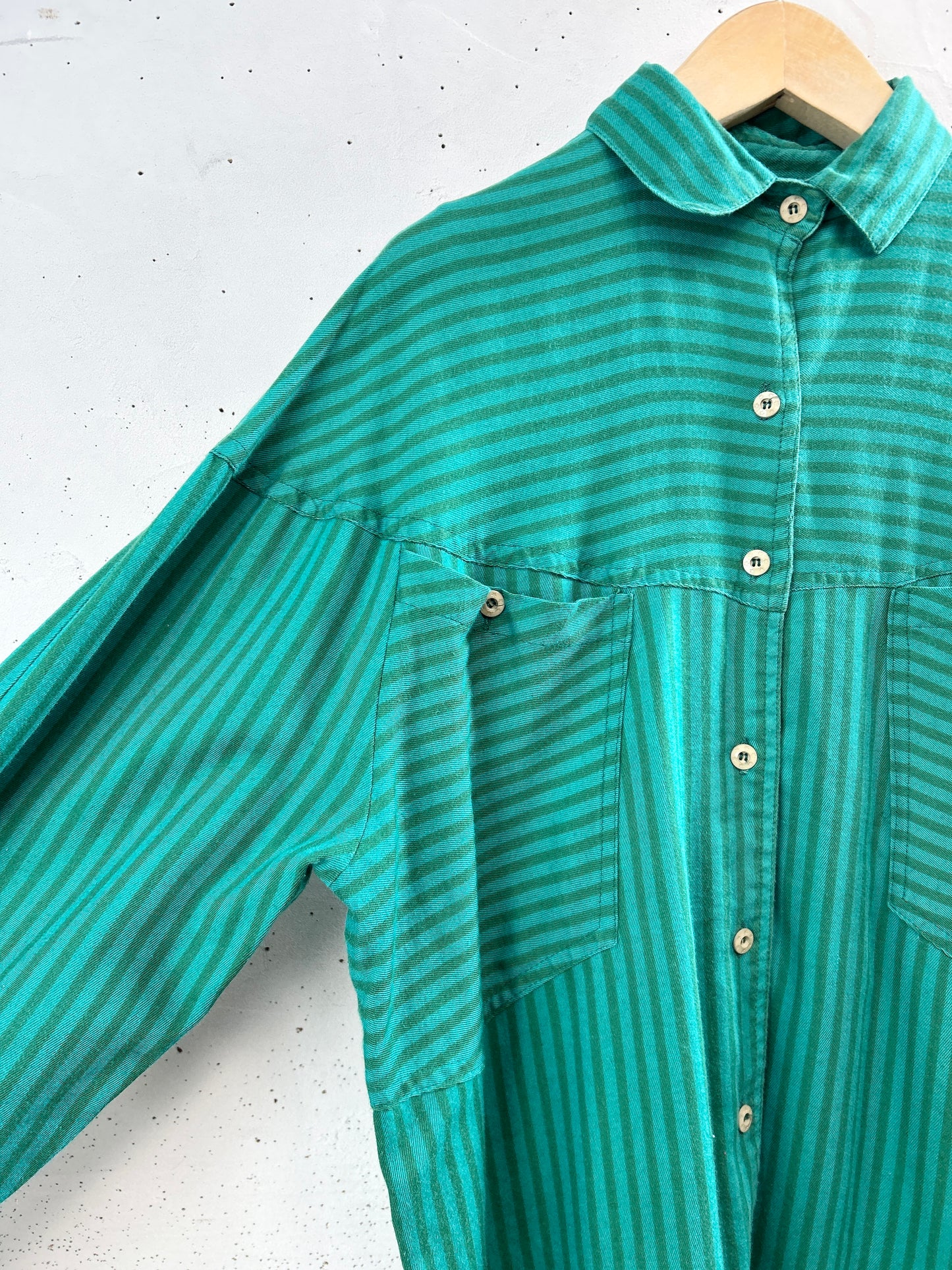 Vintage Stripe Shirt [B31597]