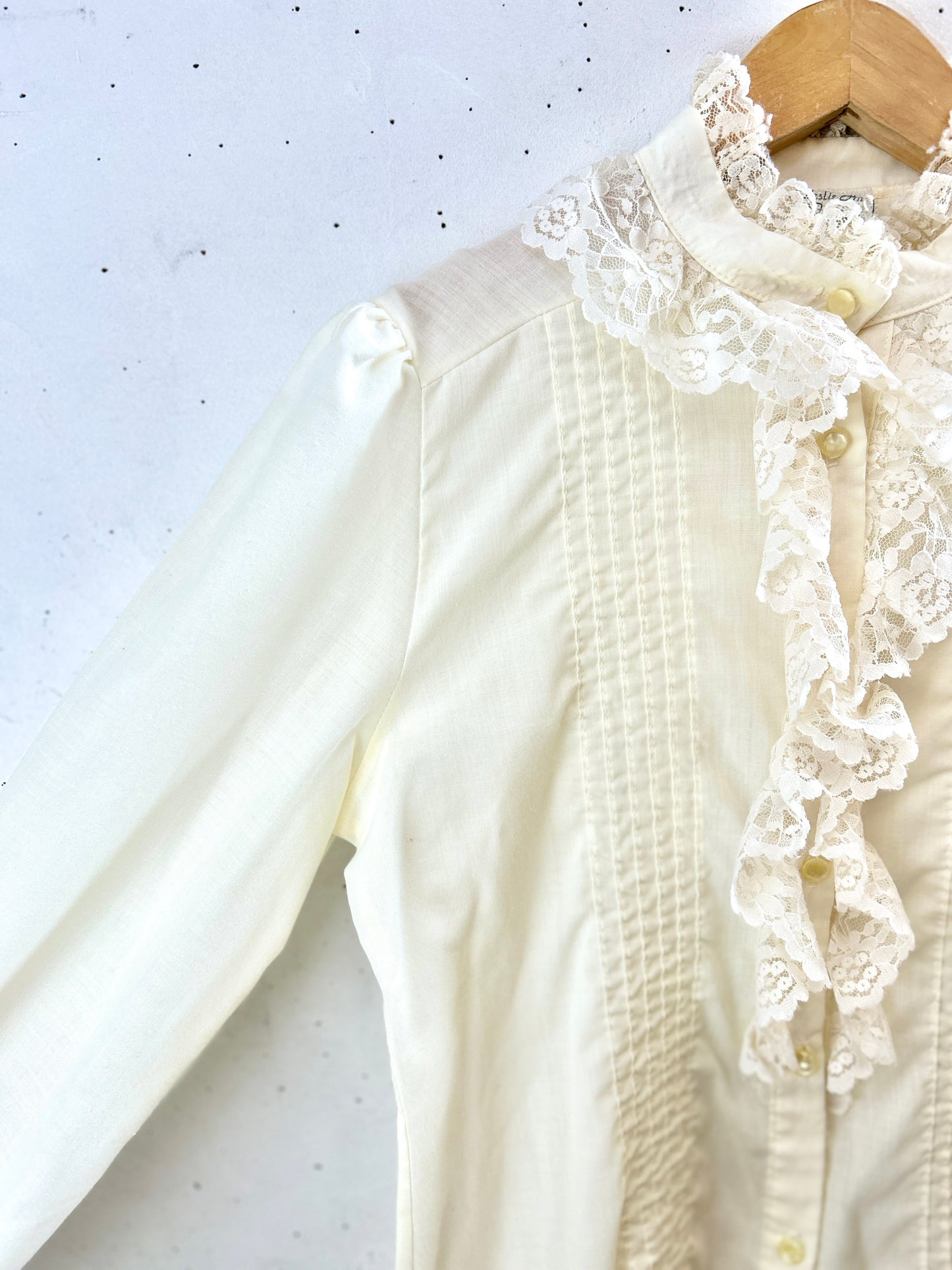 Vintage White Blouse MADE IN USA [I30183]