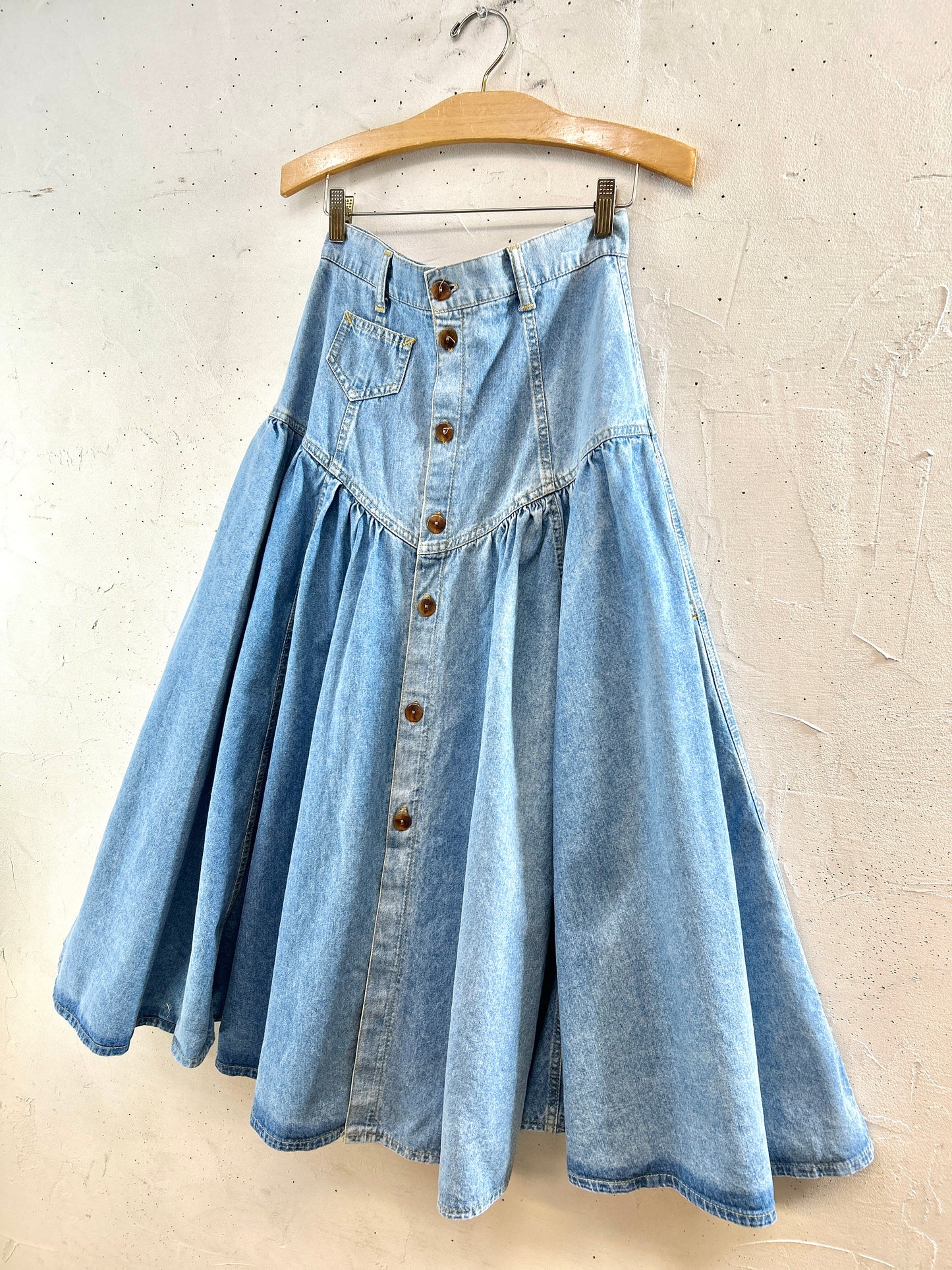 Vintage Denim Skirt MADE IN AUSTRALIA [J30669]