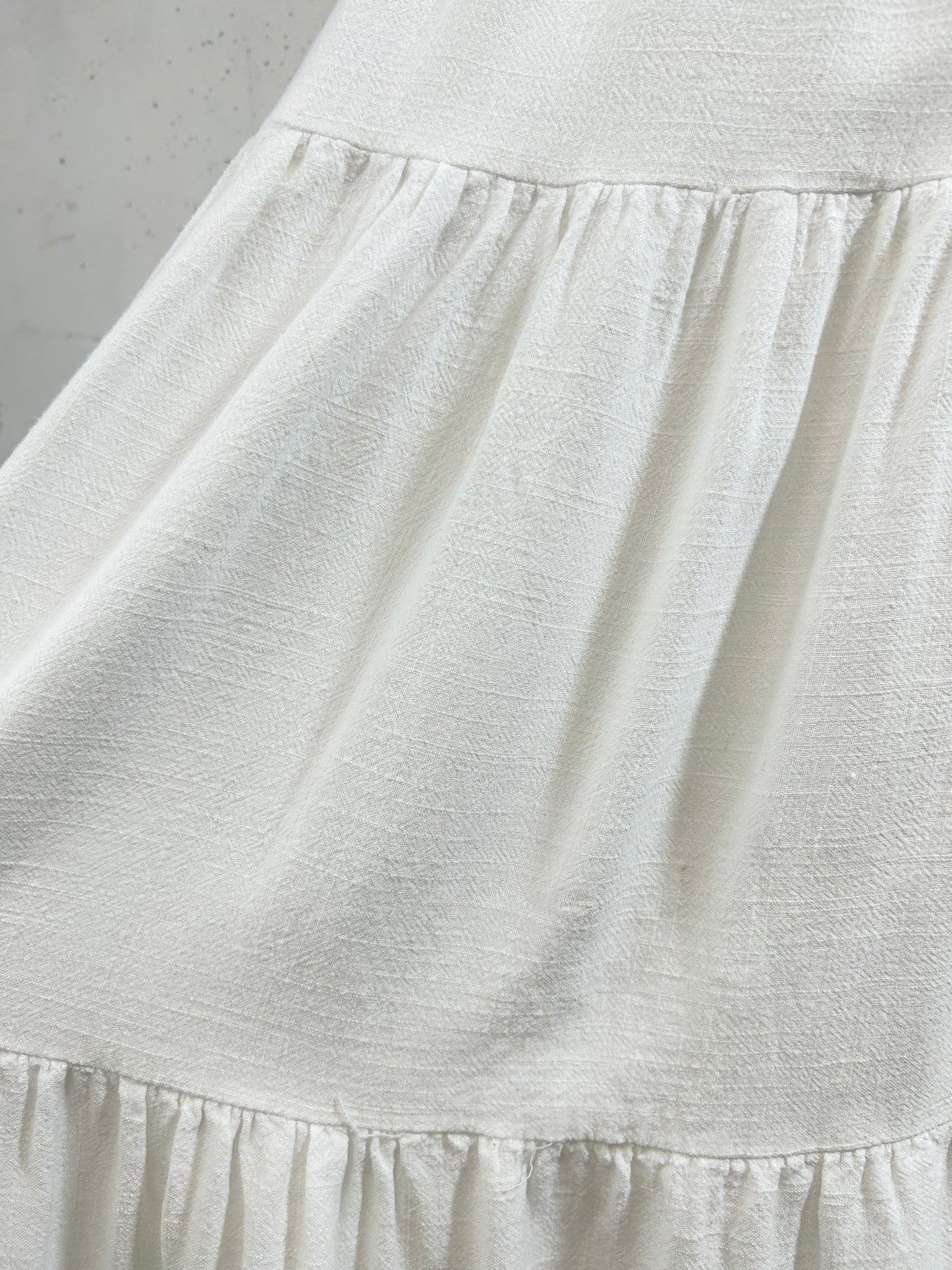 Vintage White Skirt [F32574]