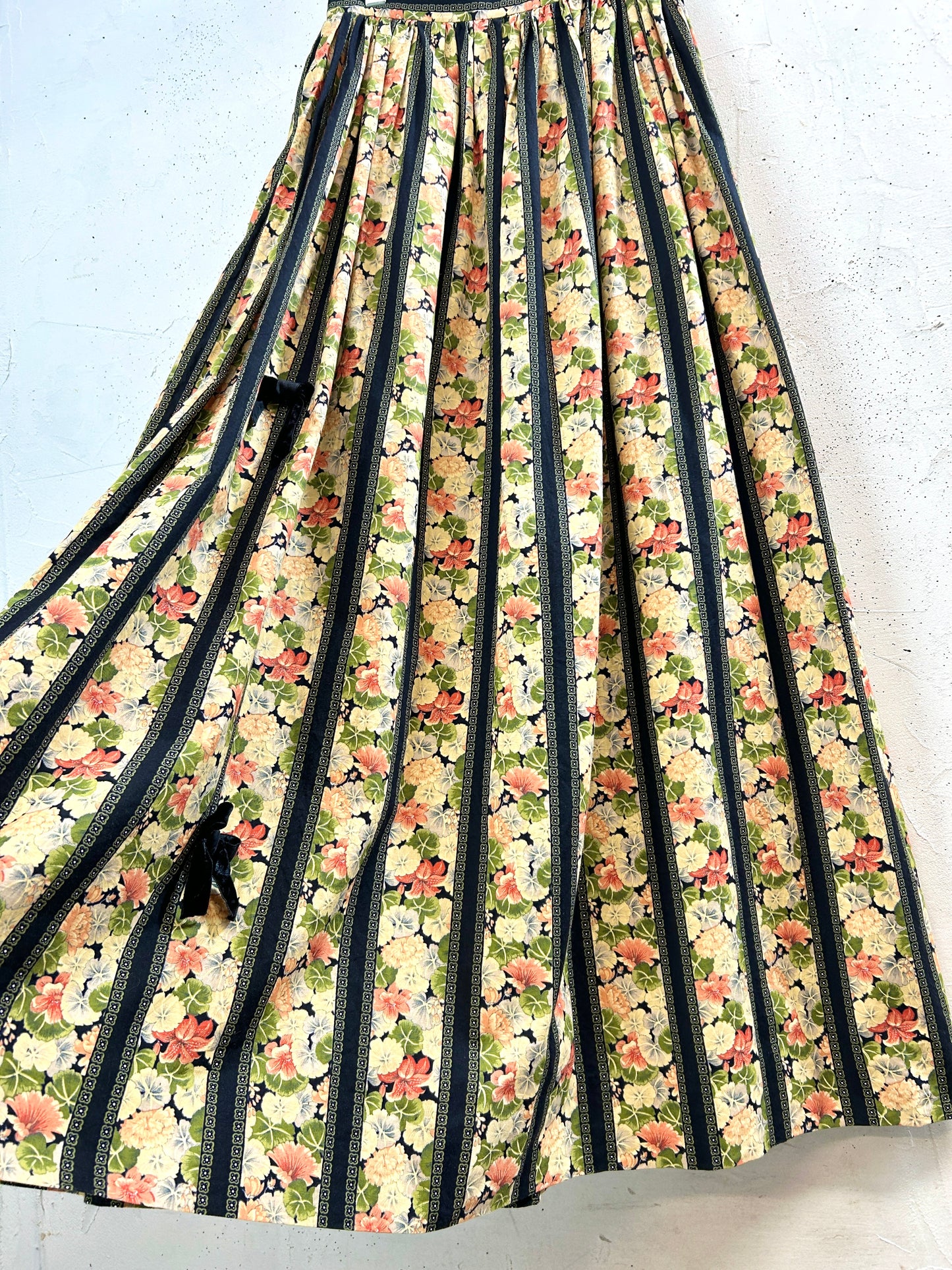 Vintage Skirt [H33427]