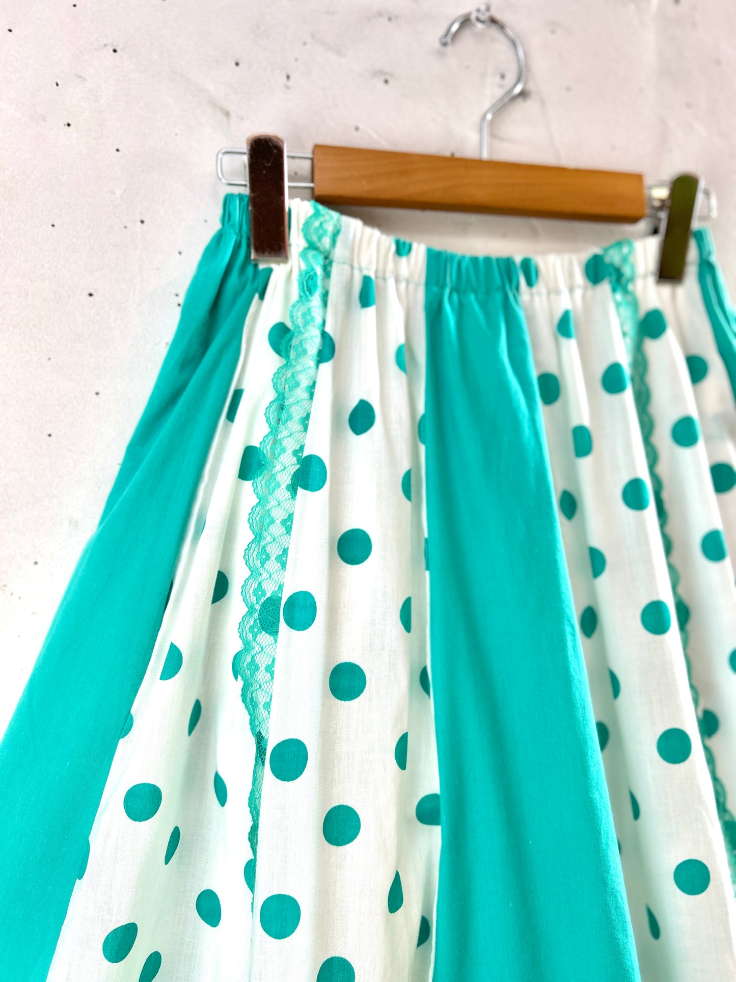 Vintage Tiered Skirt Made In USA  [H30824]