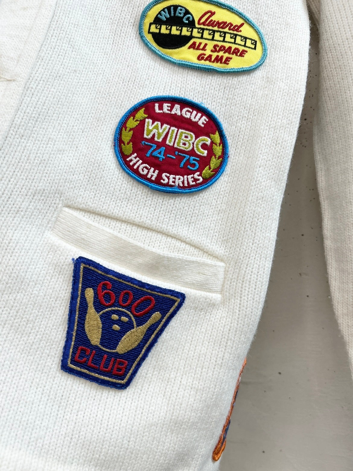 '70s Vintage Patch Cardigan [D32074]