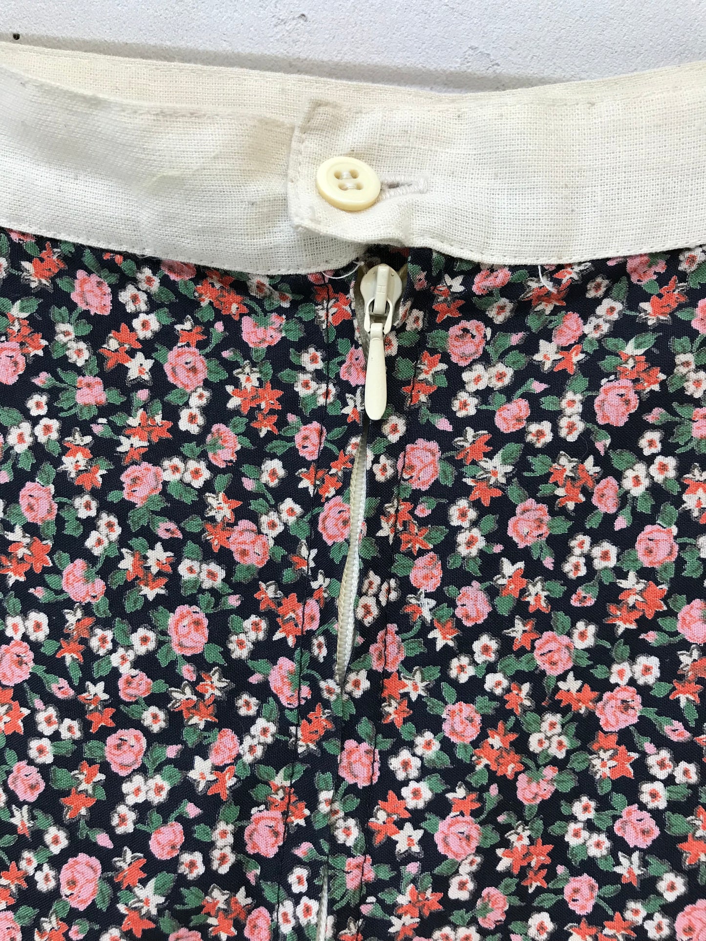 ’70s Vintage Skirt [G24571]