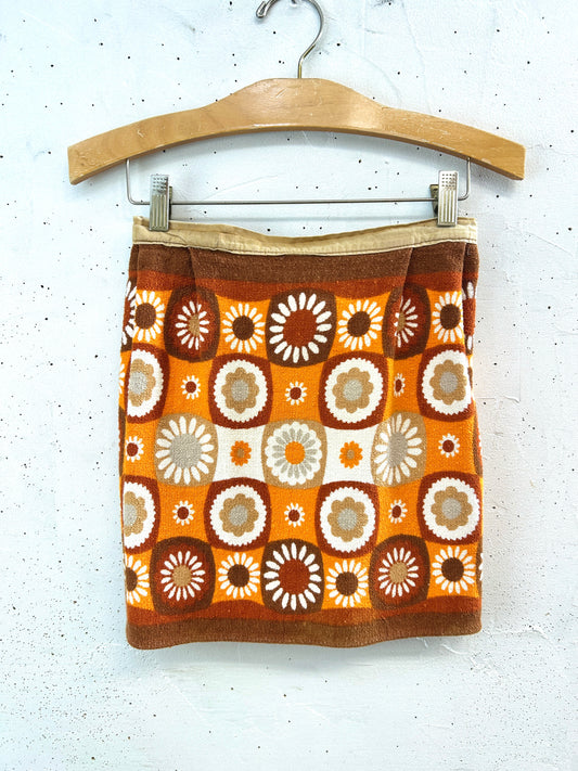 Vintage Apron [E32539]