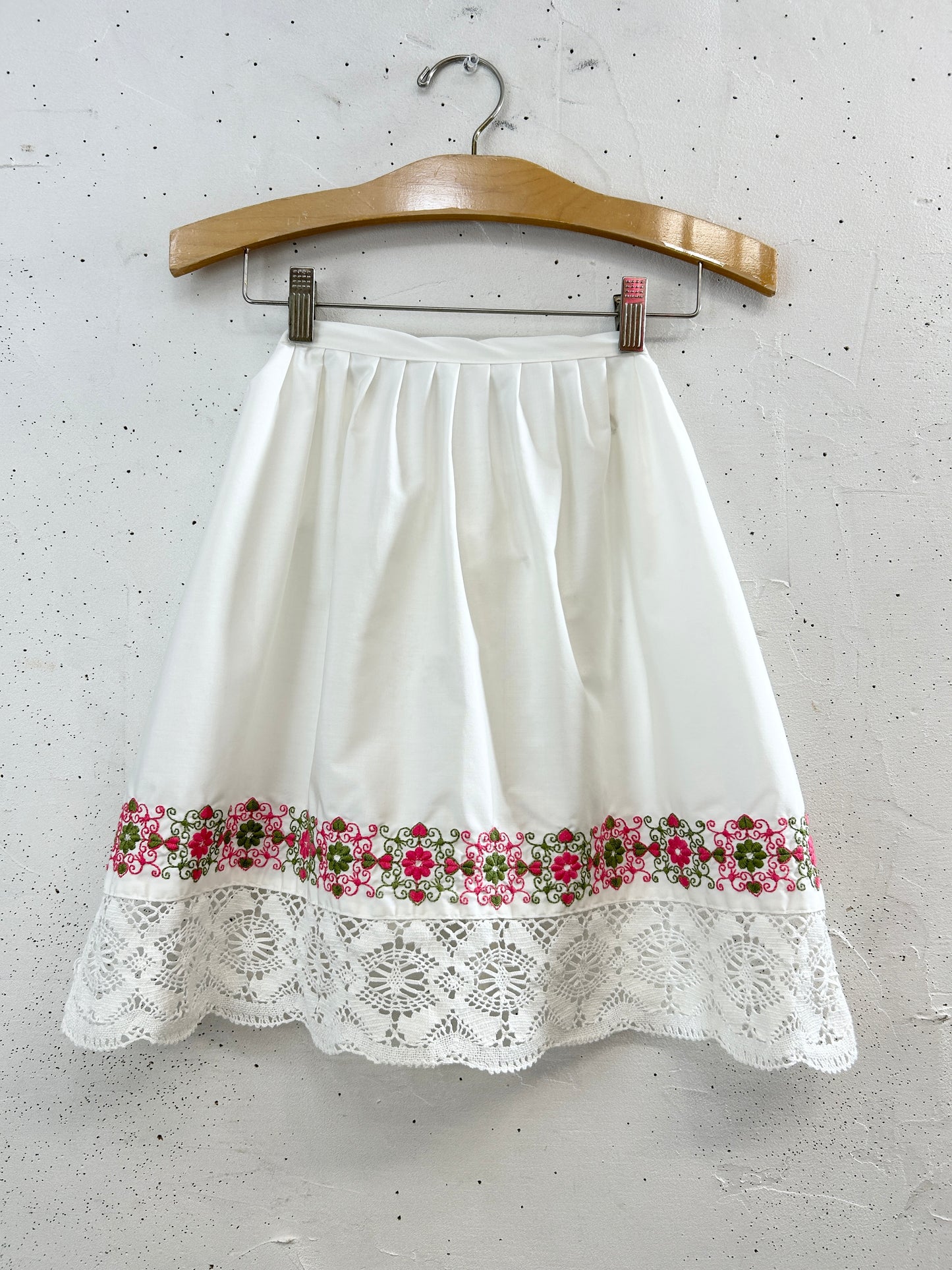 Vintage Apron [H33549]