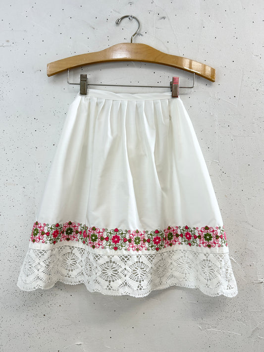 Vintage Apron [H33549]