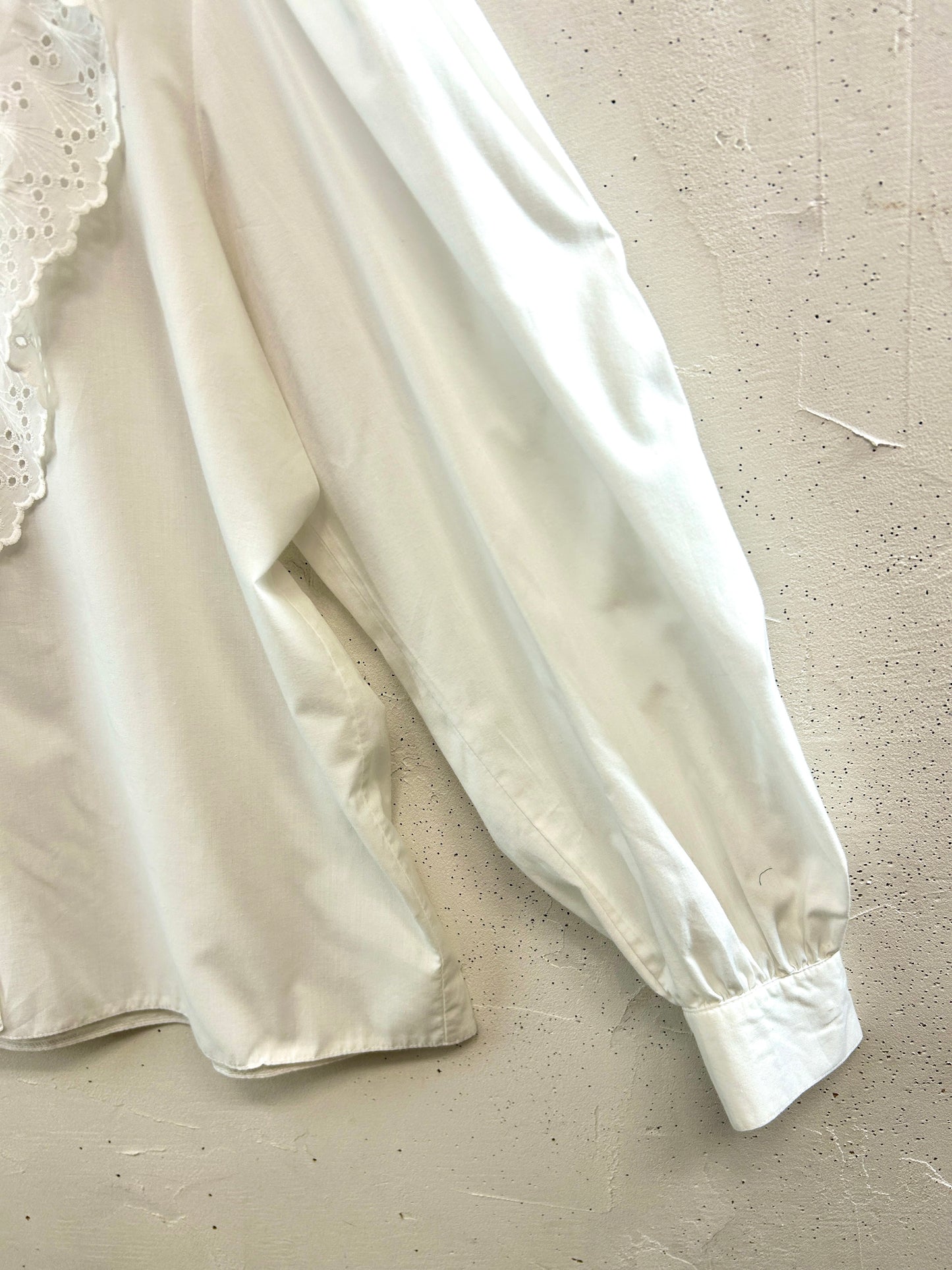 Vintage White Blouse [B31585]