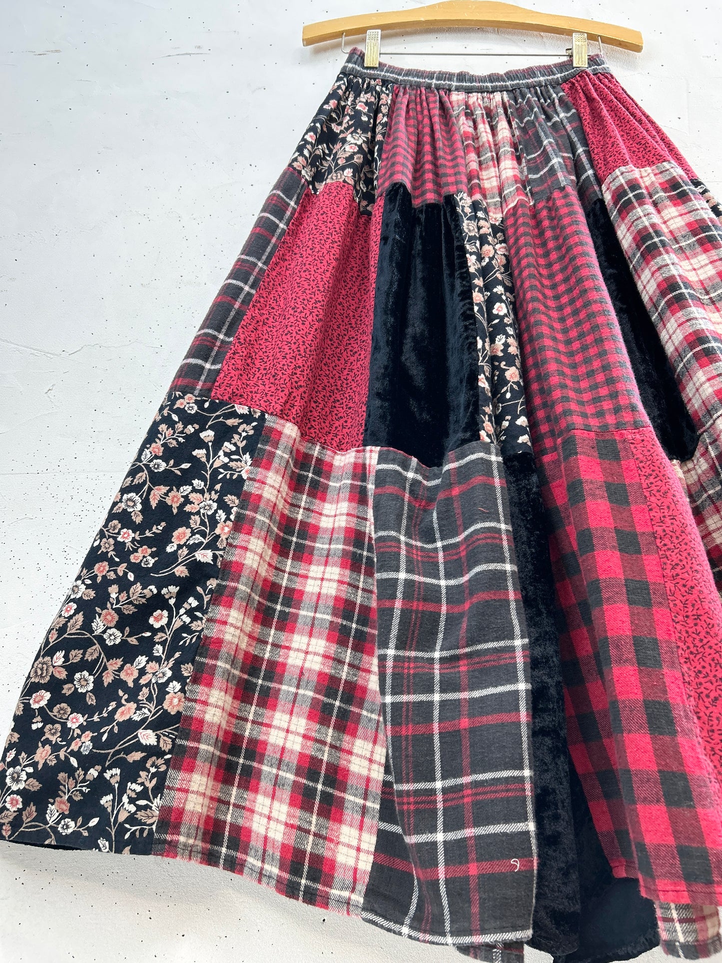 Vintage Skirt [L31047]