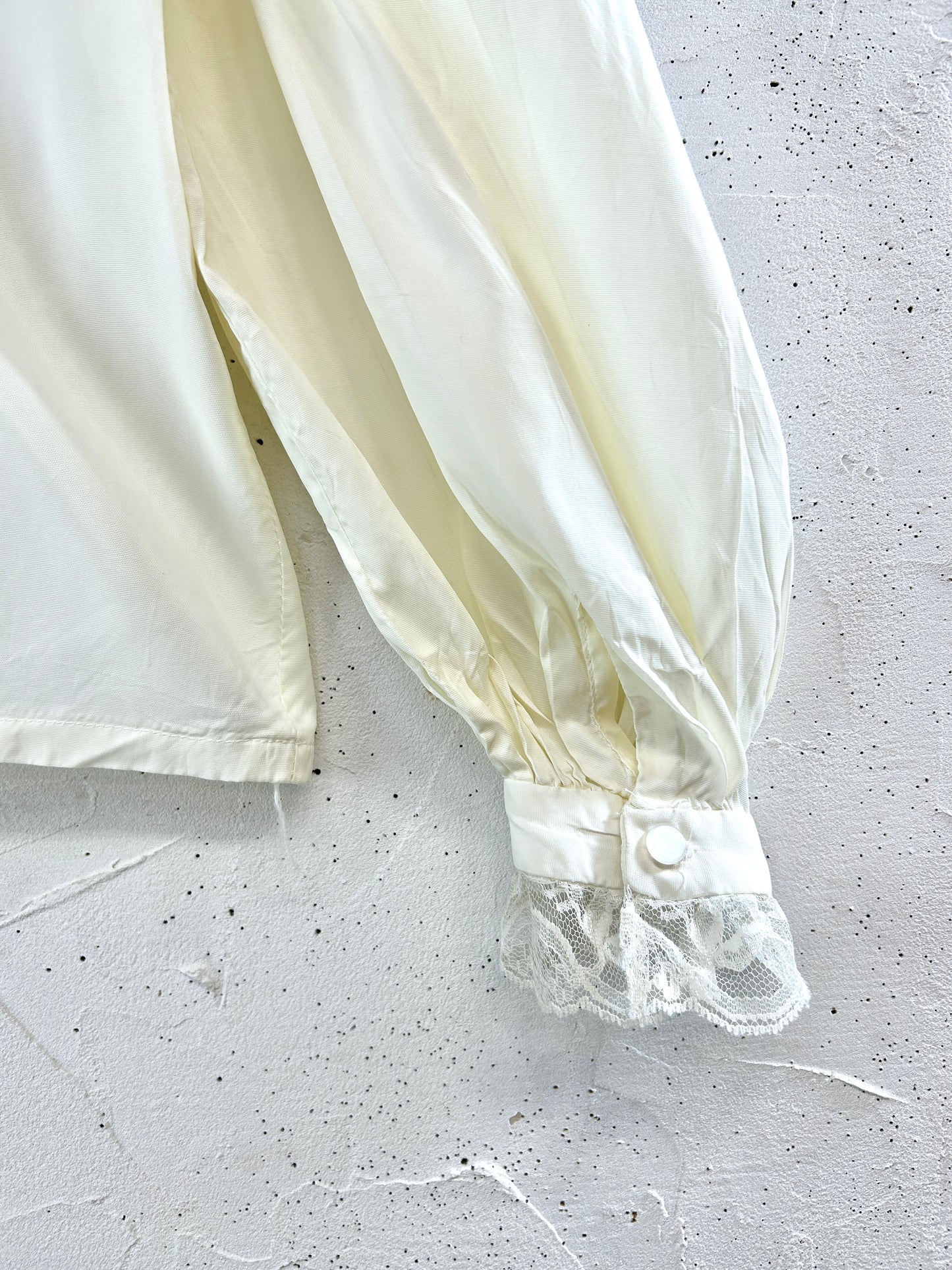 Vintage White Blouse [H33504]