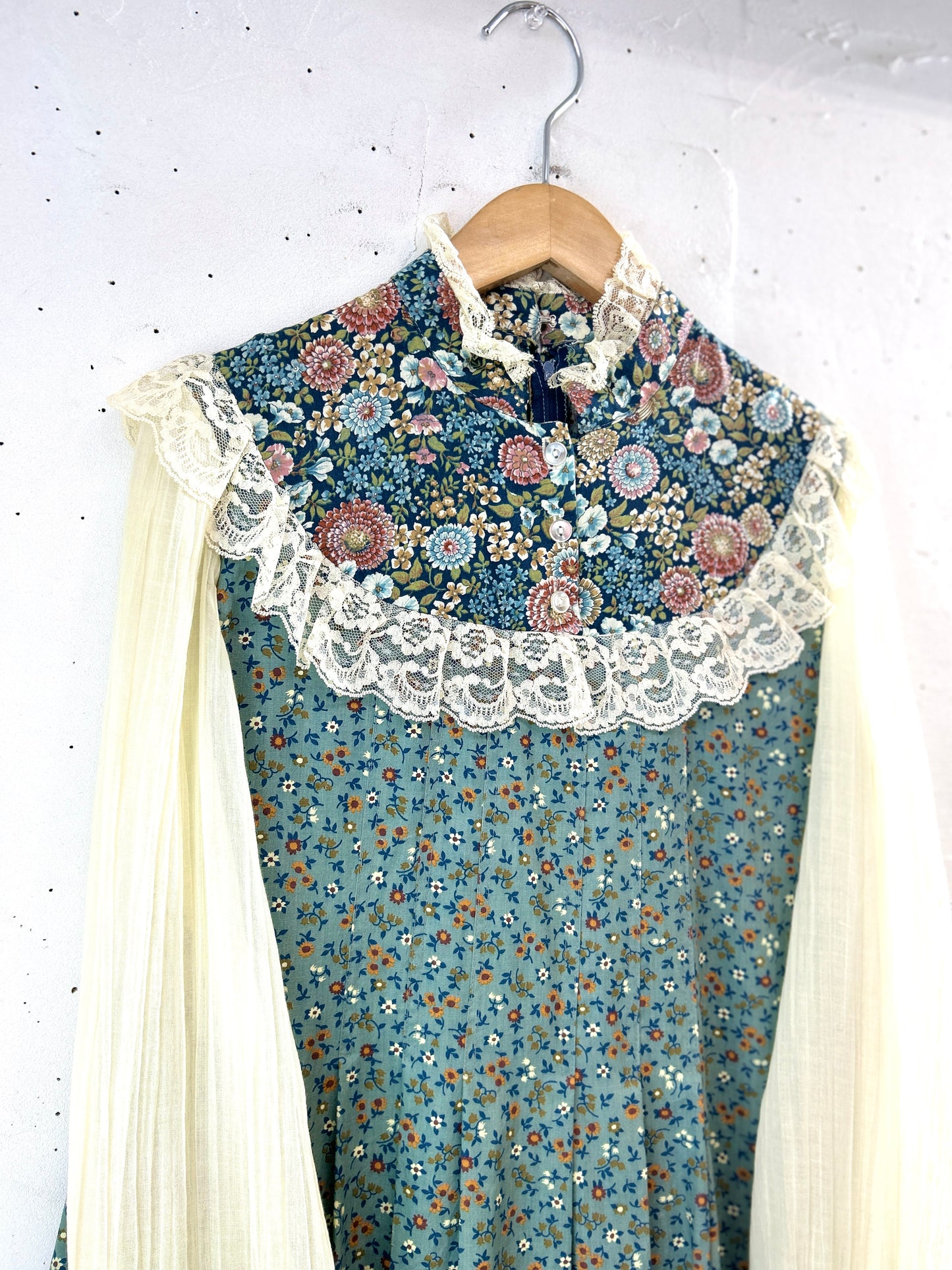 Vintage Dress [A31315]
