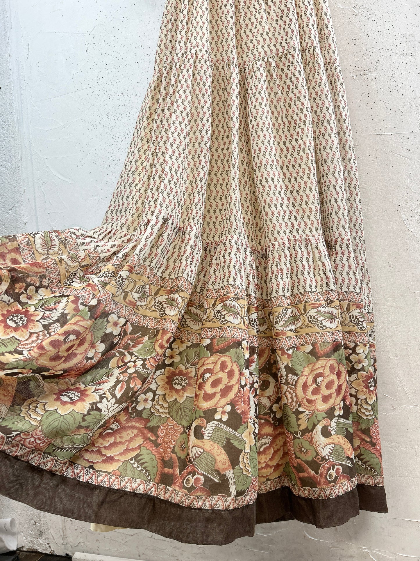 '70s Vintage Dress [F32571]