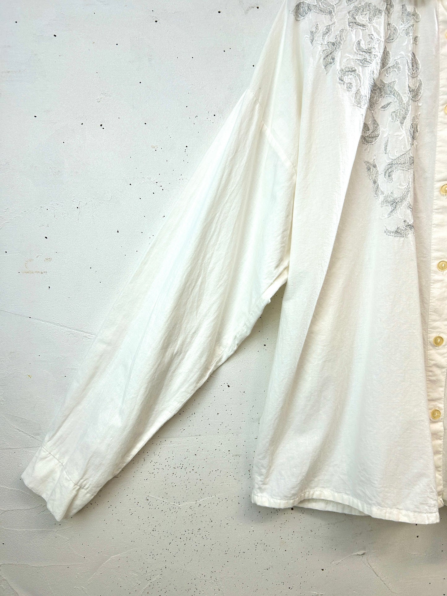 Vintage White Shirt  [L31022]