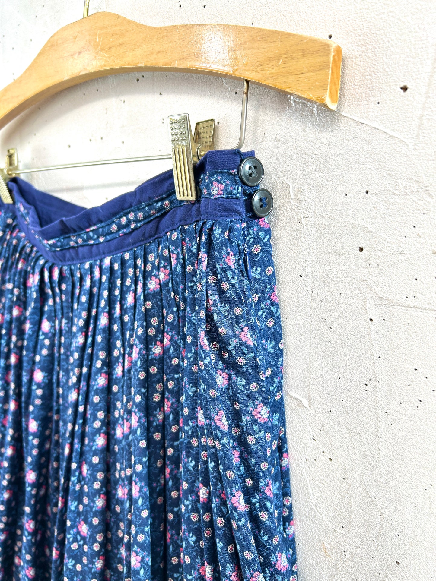 Vintage Skirt [A31452]