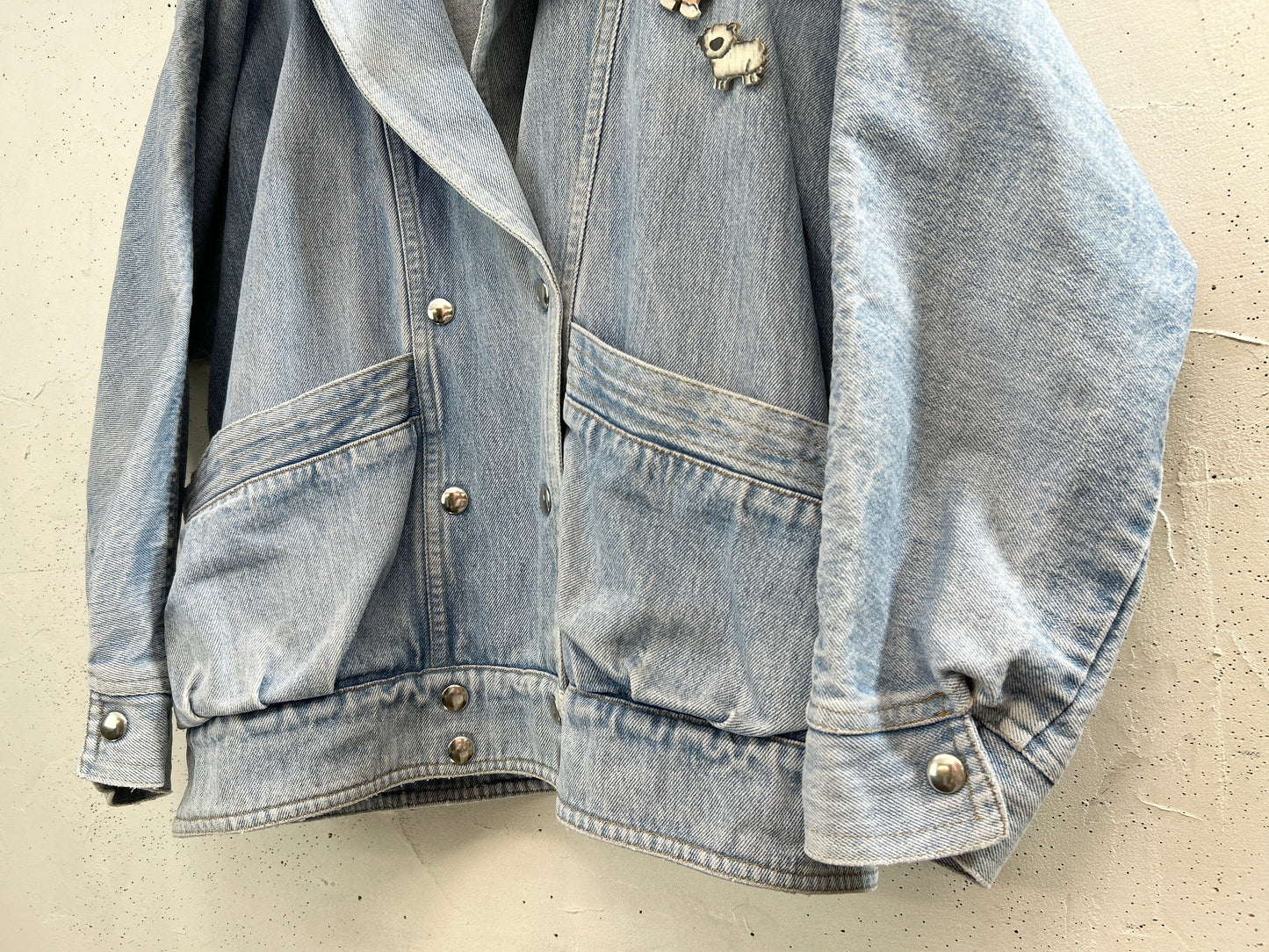 Vintage Denim Jacket [E32499]