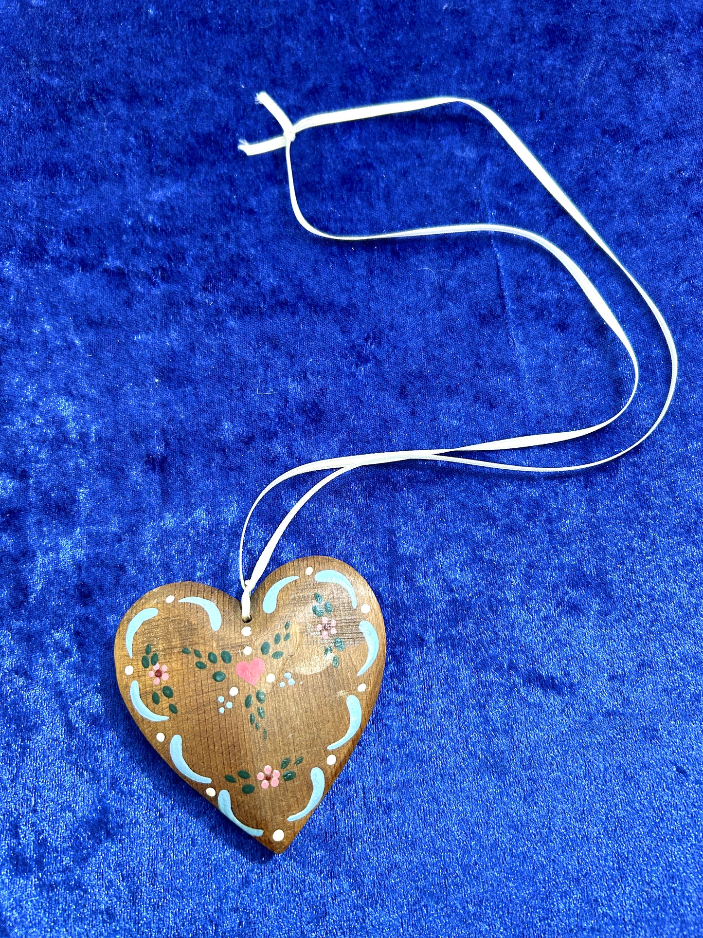Vintage wood pendant [I30342]