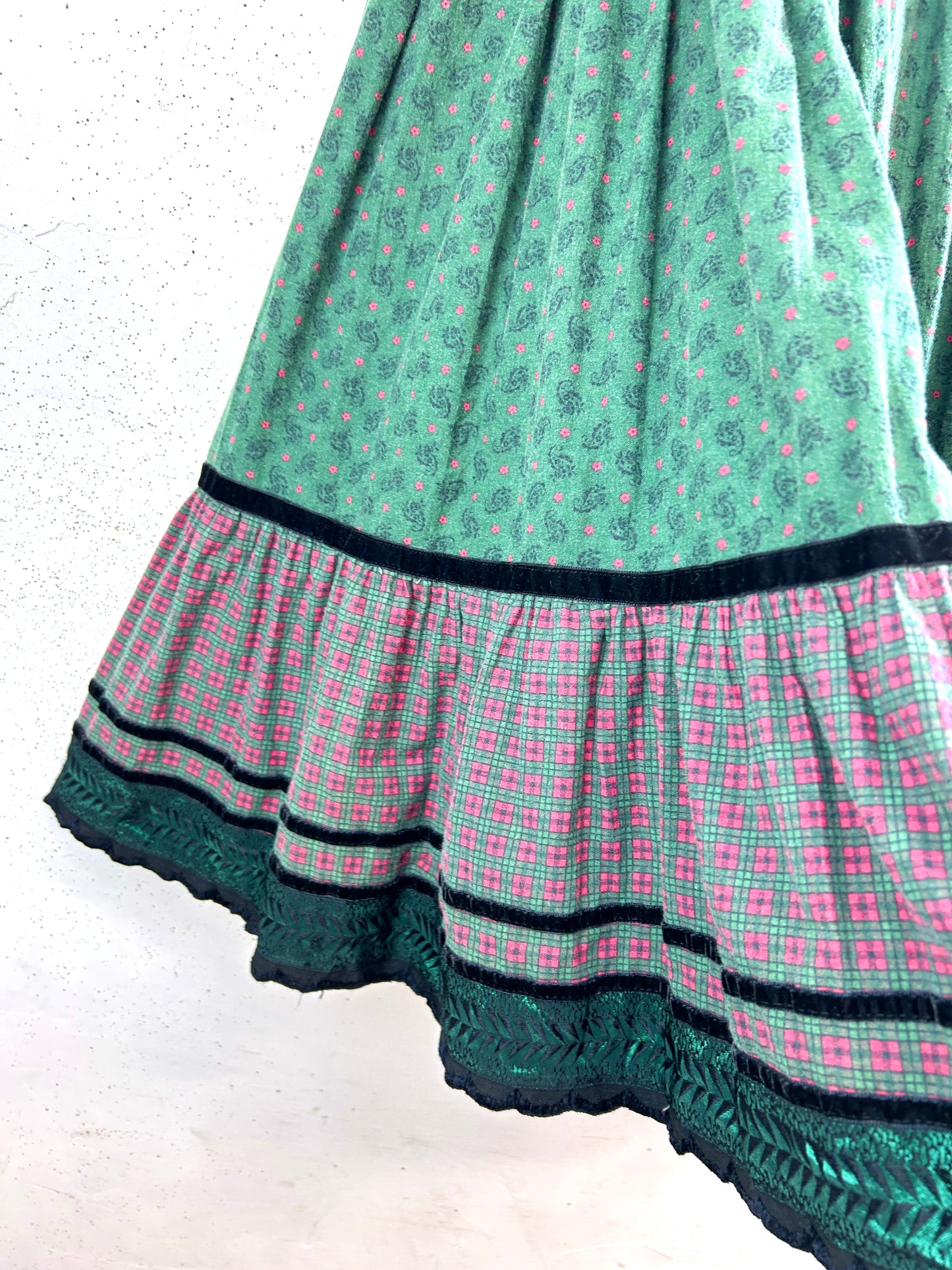 Vintage Tyrol Skirt [I33736]