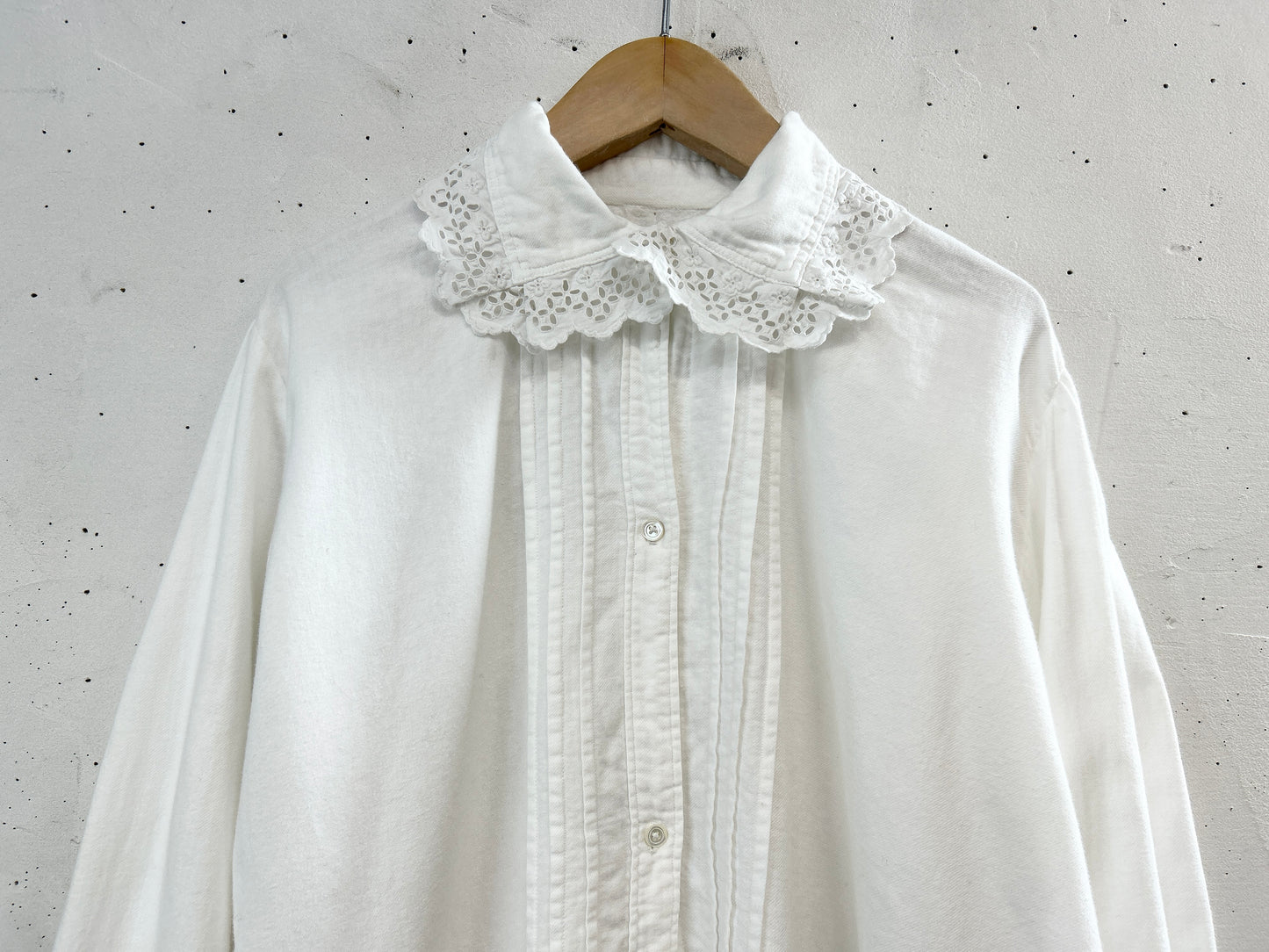 Vintage Euro Blouse [A31300]