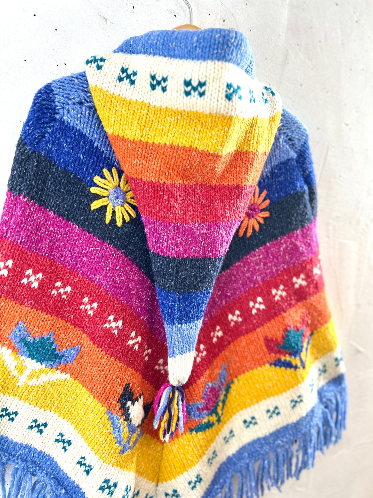 Vintage Knit Poncho [K30734]