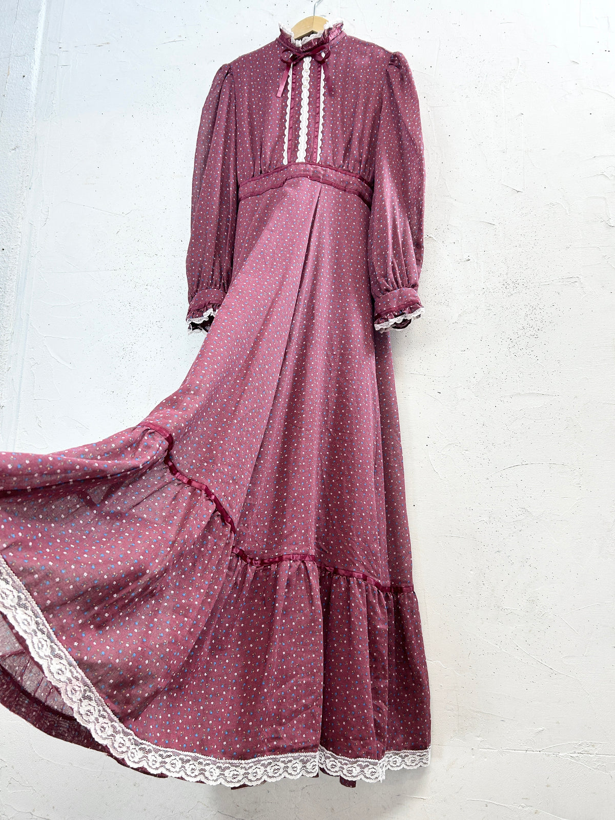 '70s Vintage Dress [J32456]