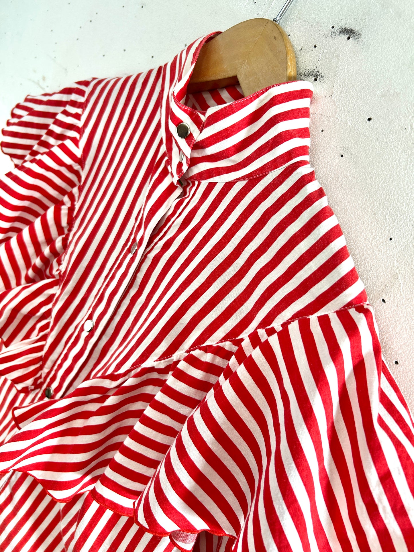 Vintage Frills Shirt [E32442]