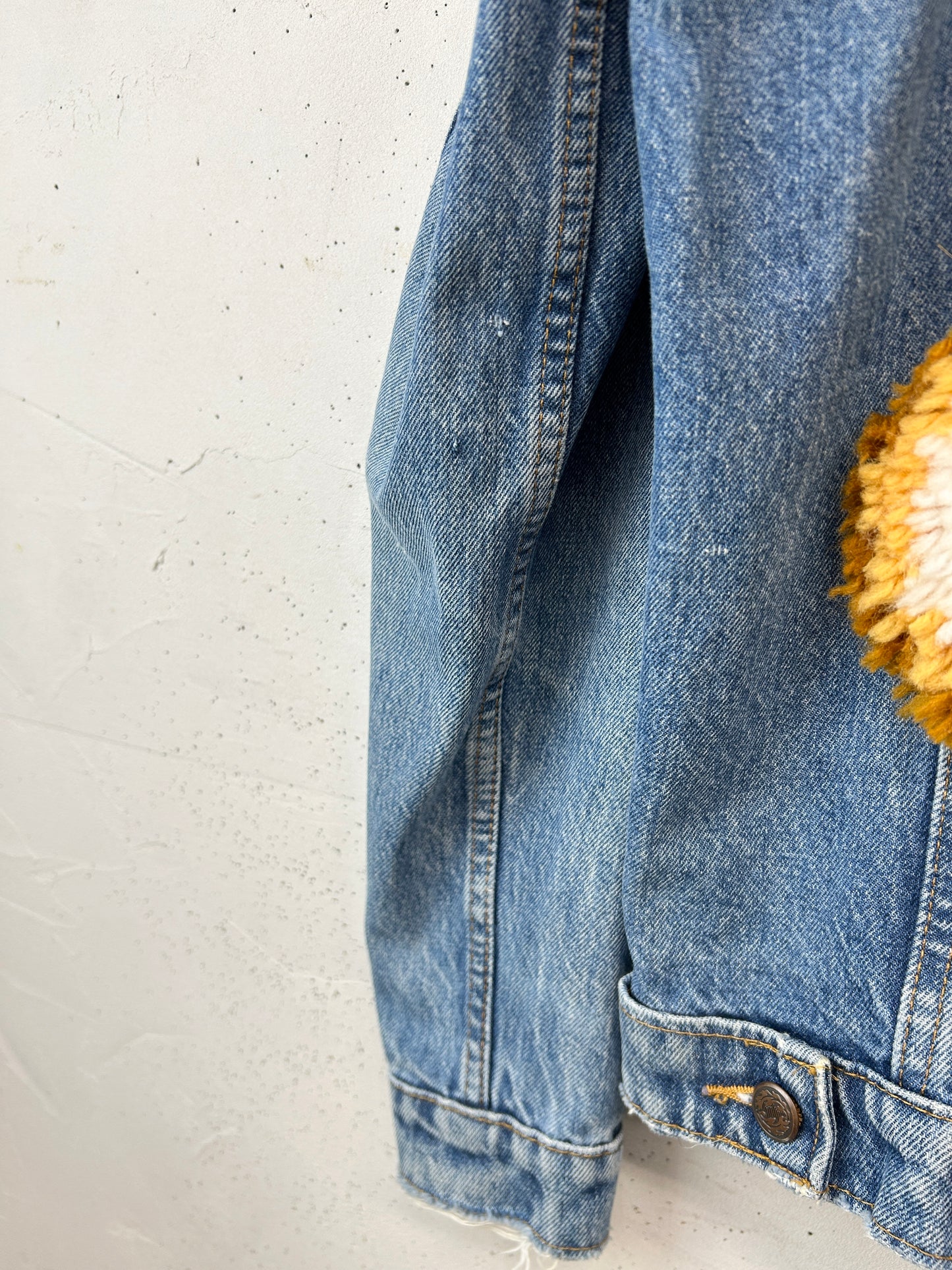 Vintage Denim Jacket [A31306]