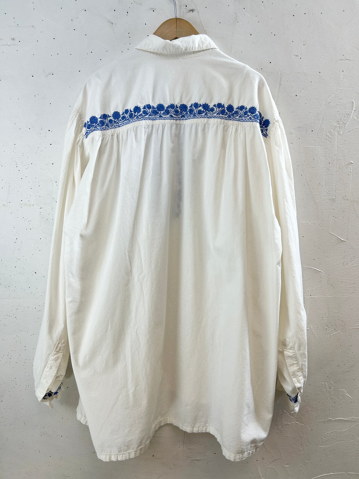 Vintage Shirt Blue Embroidery [H30759]