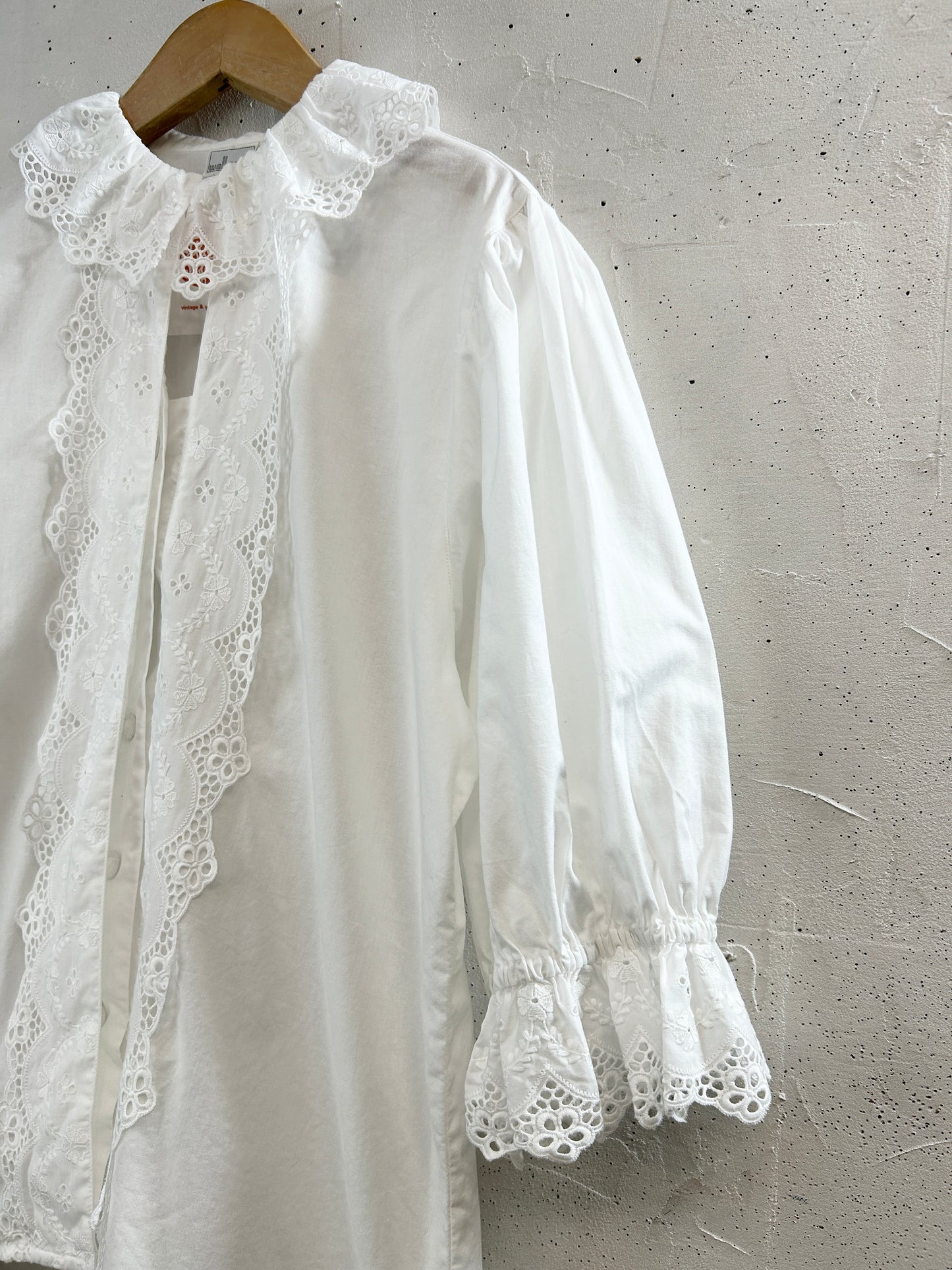 Vintage Tyrol Blouse [F32611]