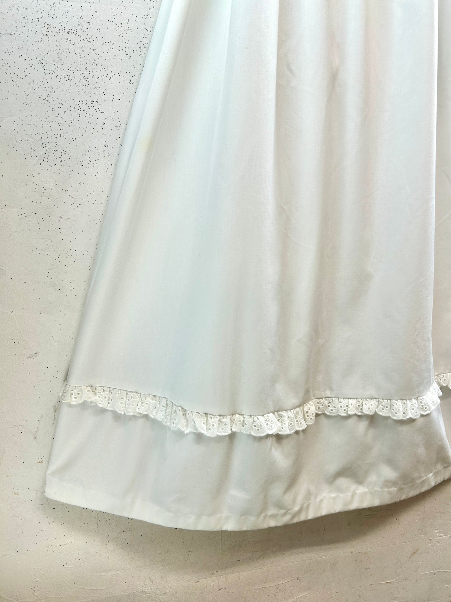 Vintage White Dress [D32141]