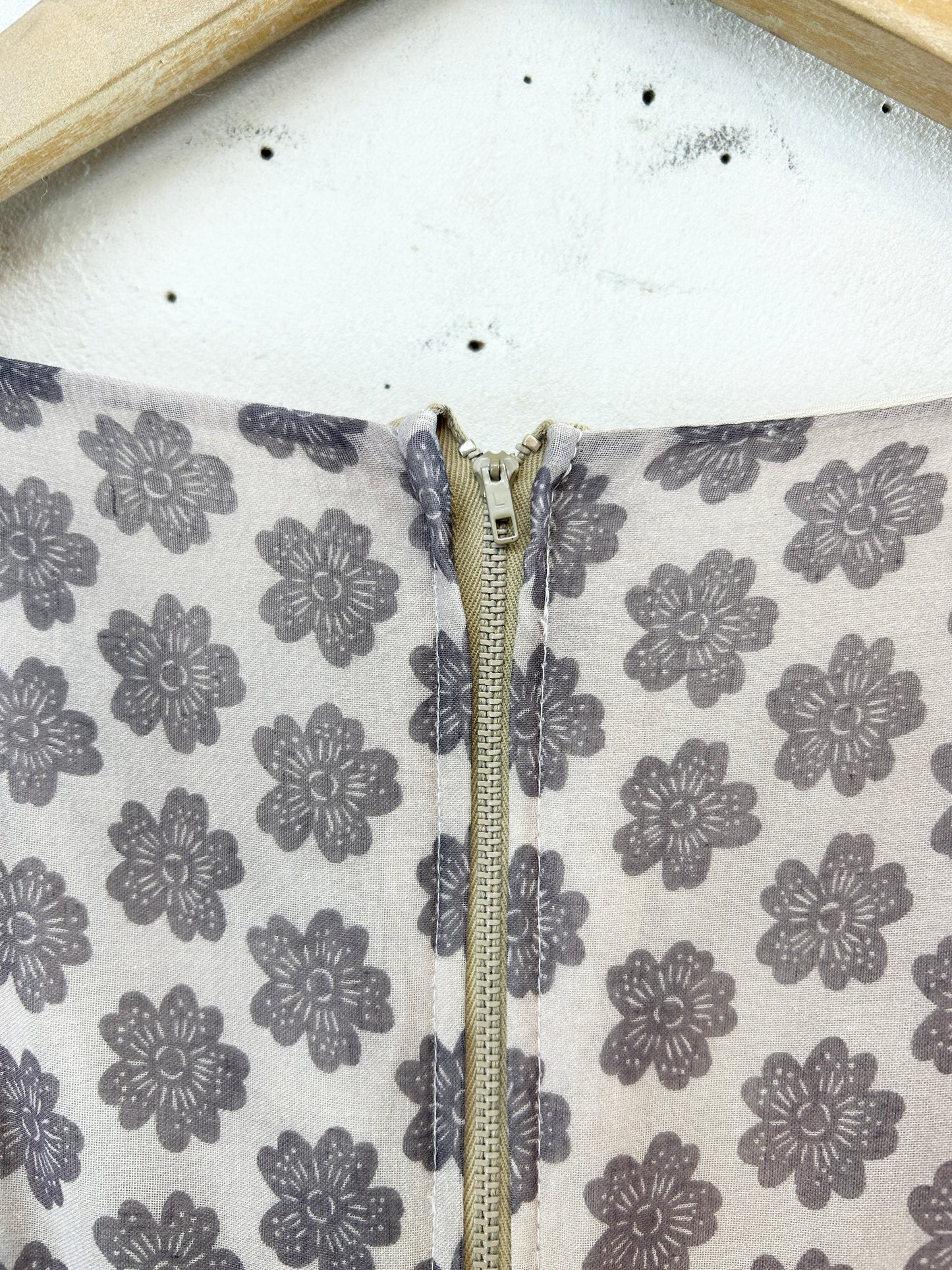 '70s Vintage Dress [J30641]