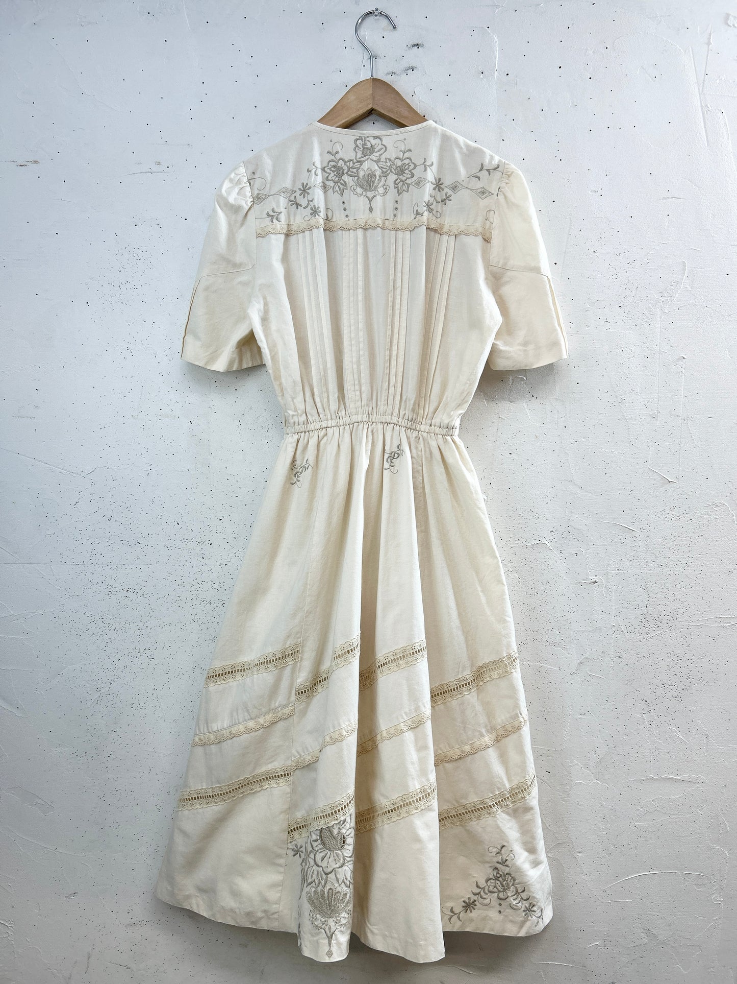 Vintage Dress [I33682]