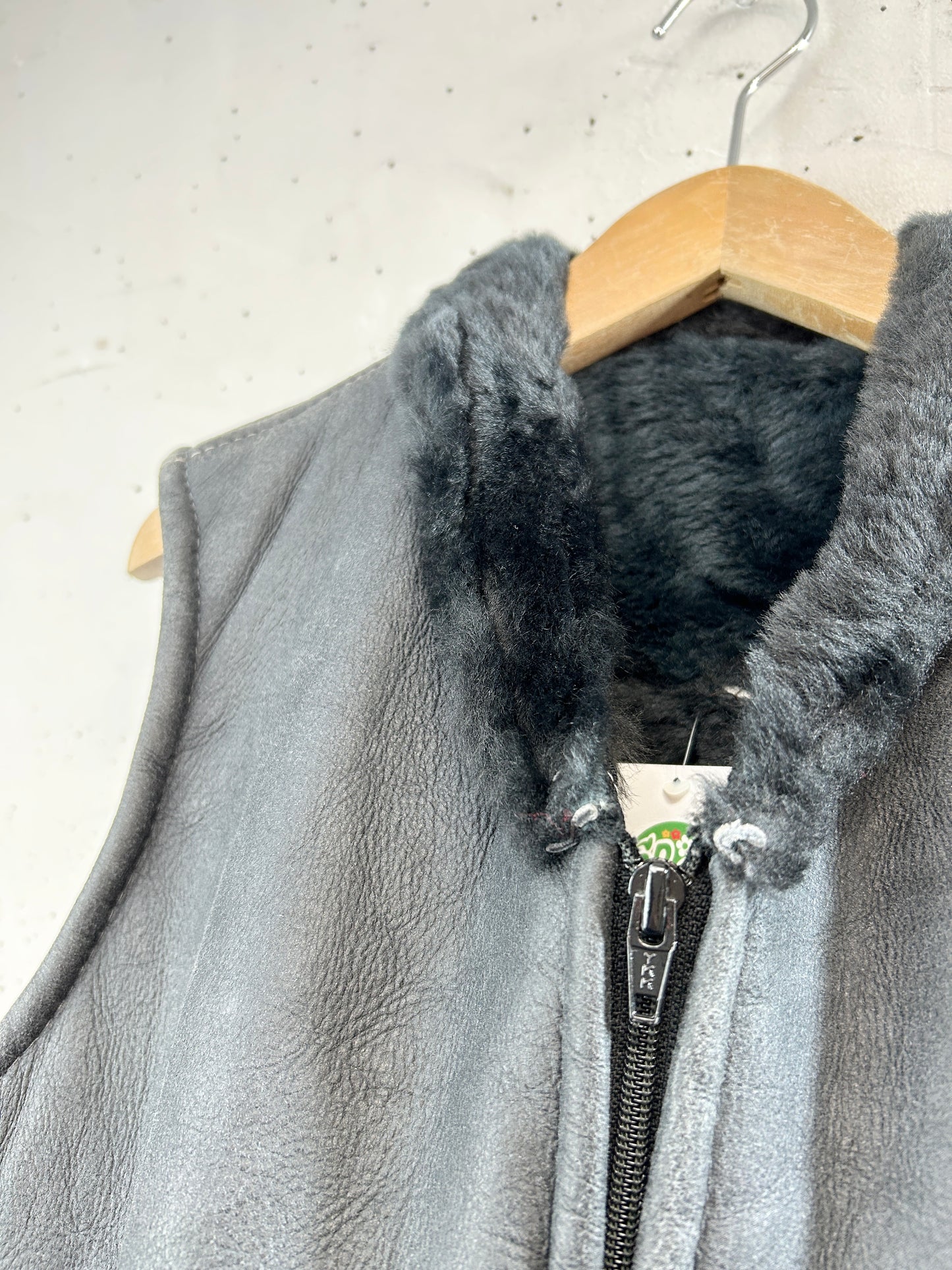 Vintage Leather Vest [B31516]