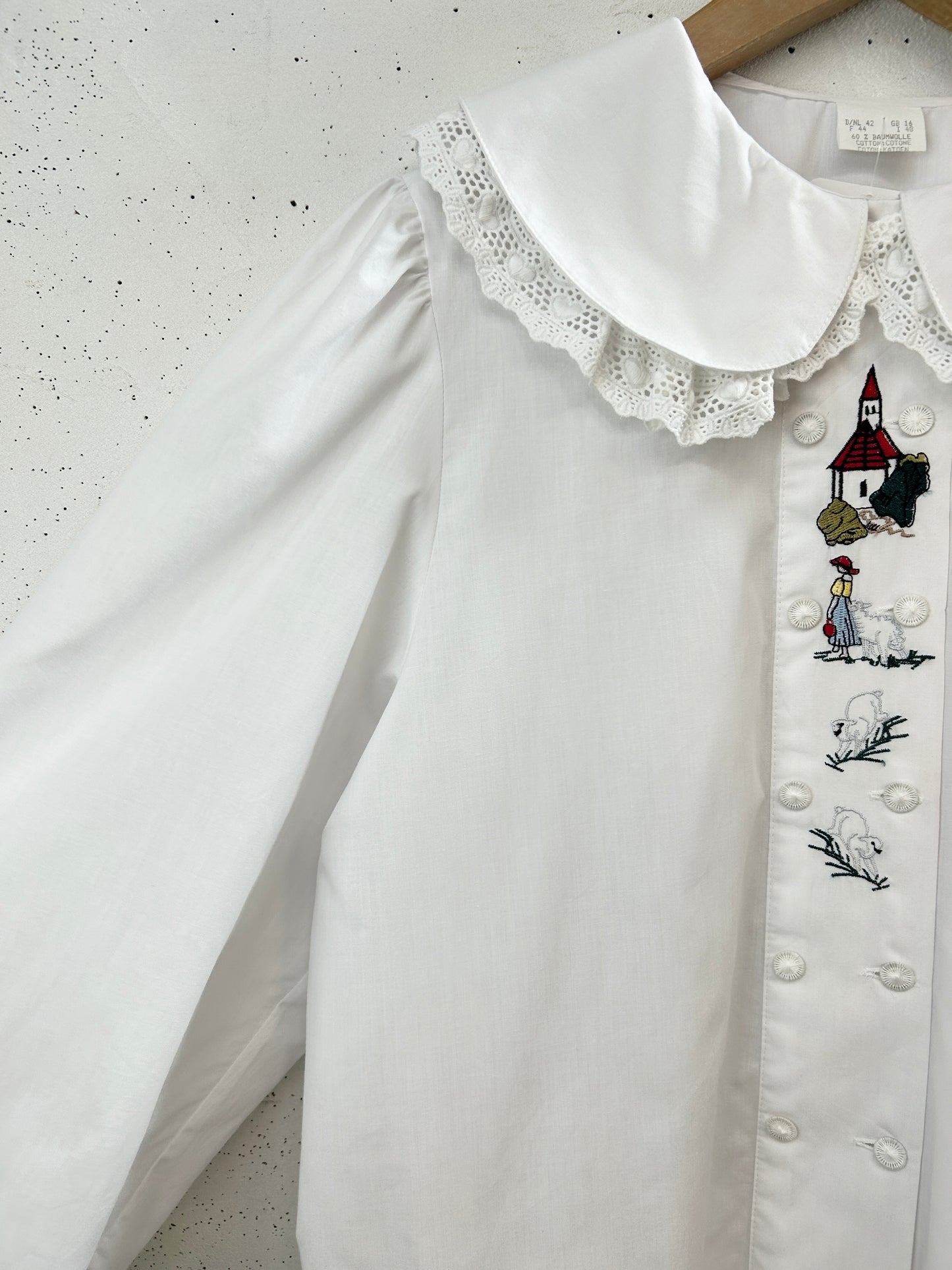 Vintage Tyrol Blouse [H33355]