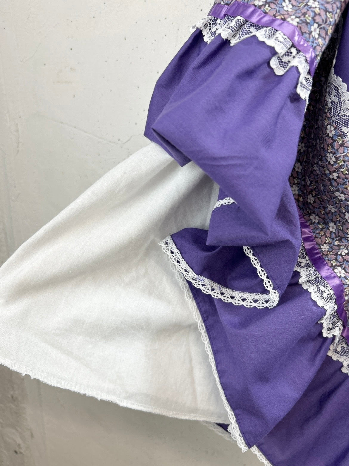 Vintage Skirt 〜carefree fashions〜 [E32349]