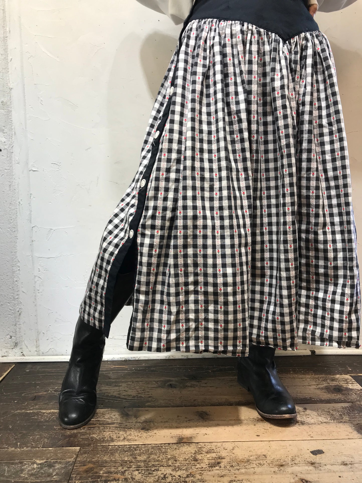 Vintage Tyrol Skirt MADE IN Austria [K25699]