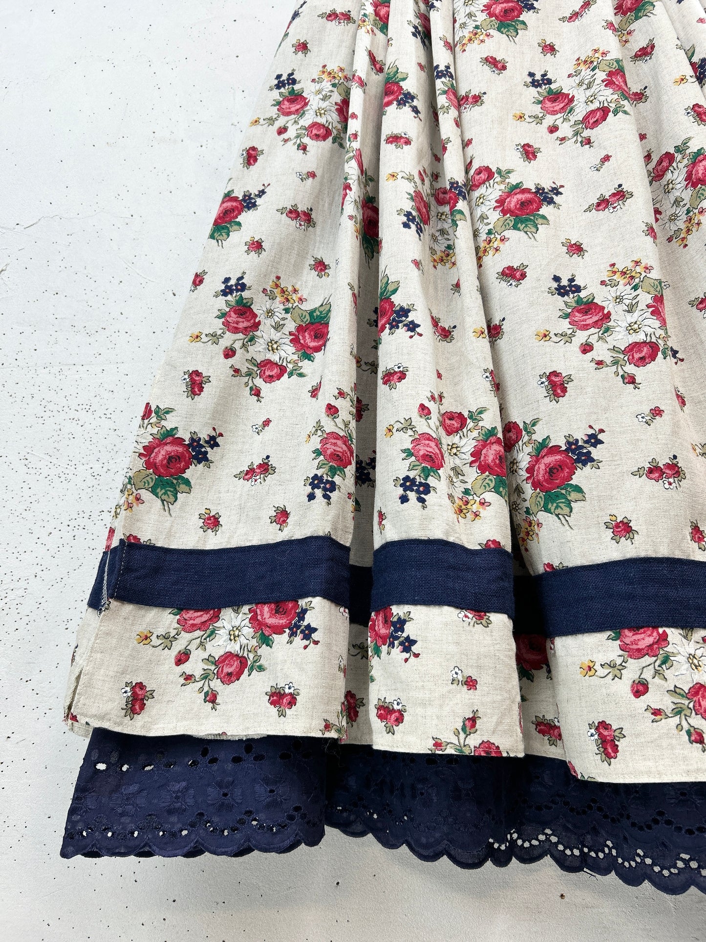 Vintage Tyrol Skirt  [A31388]