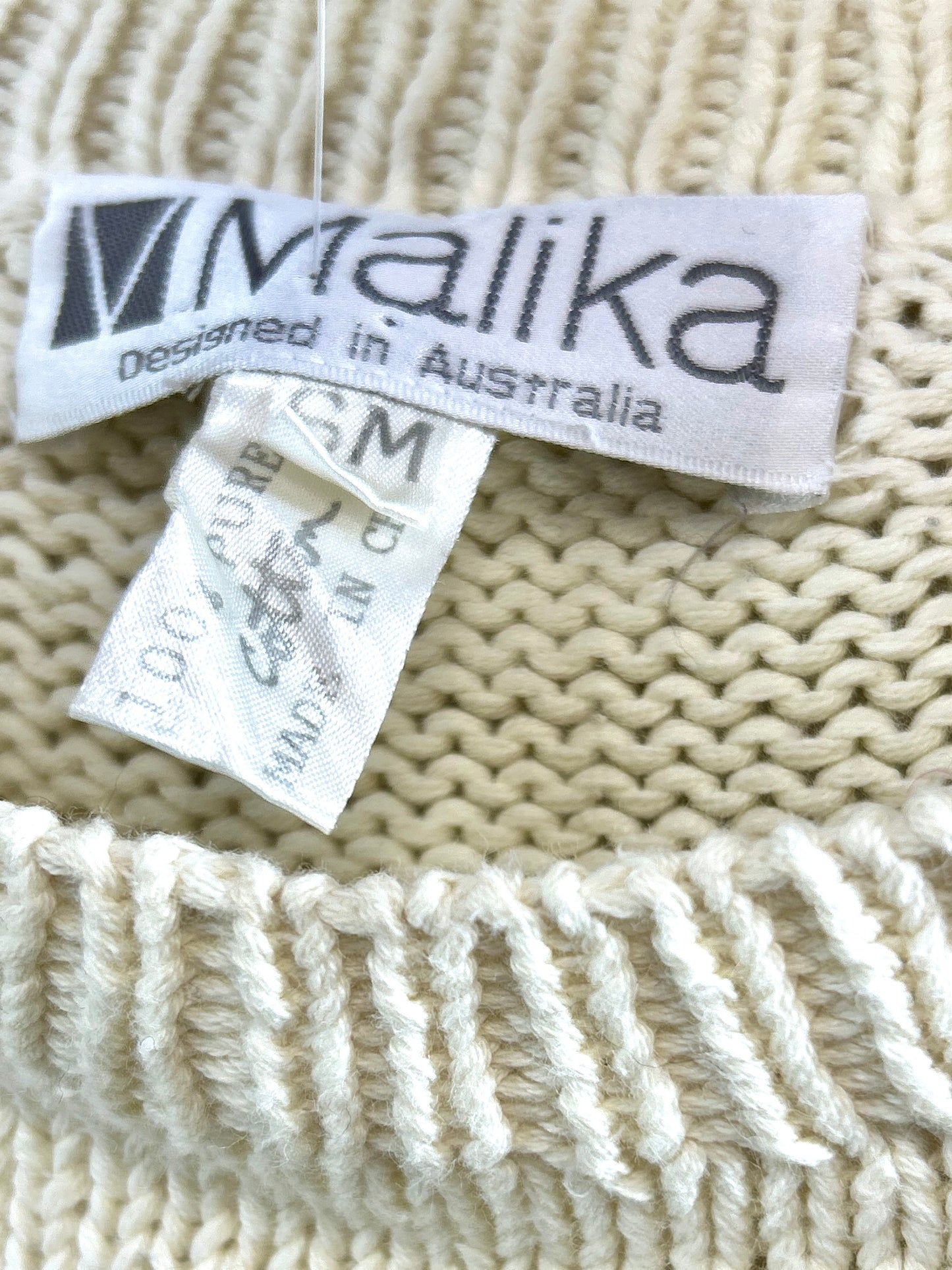 Vintage Sweater Designed in Australia  [A31222]