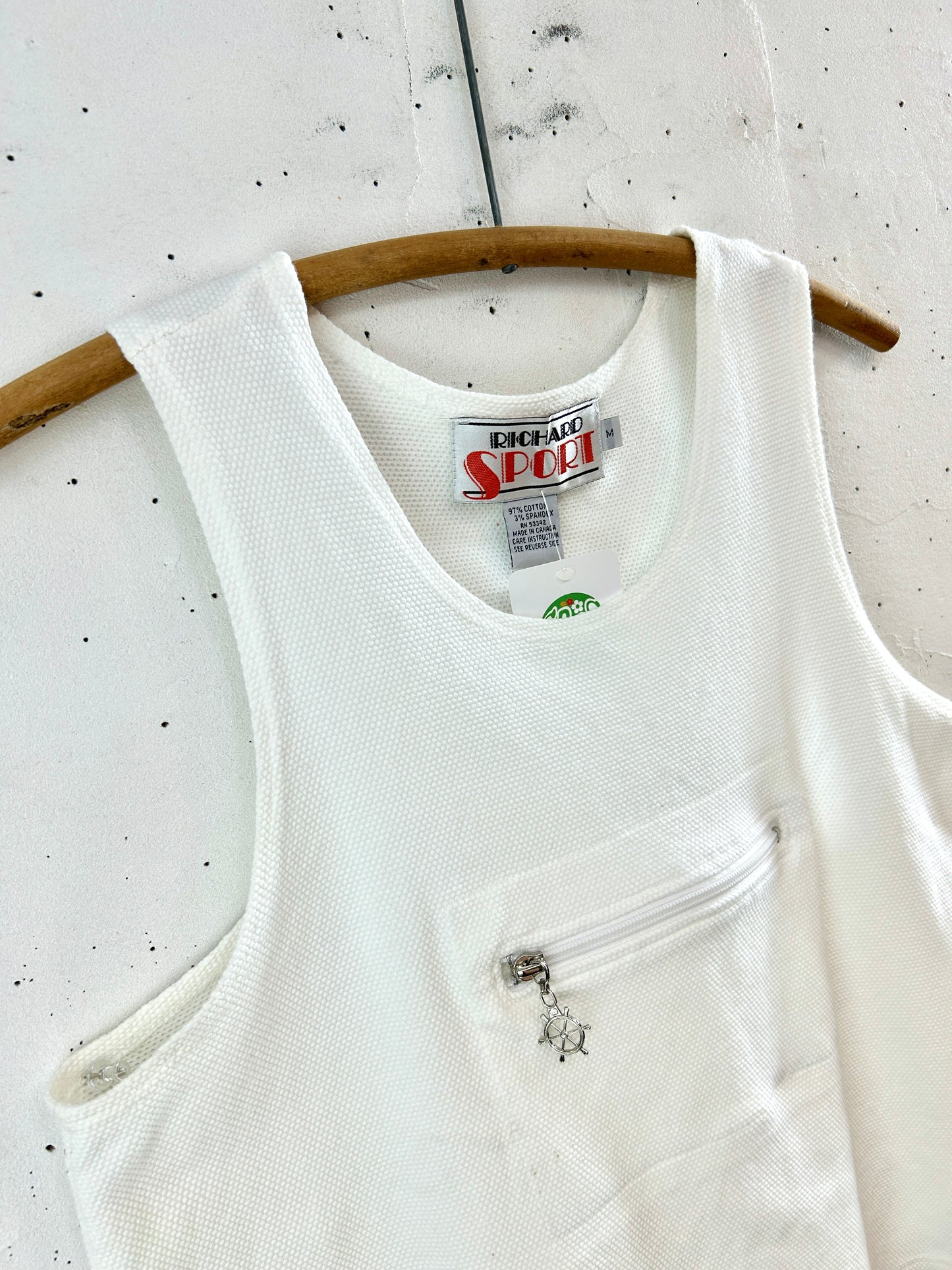 Vintage Tops MADE IN CANADA [G33191]