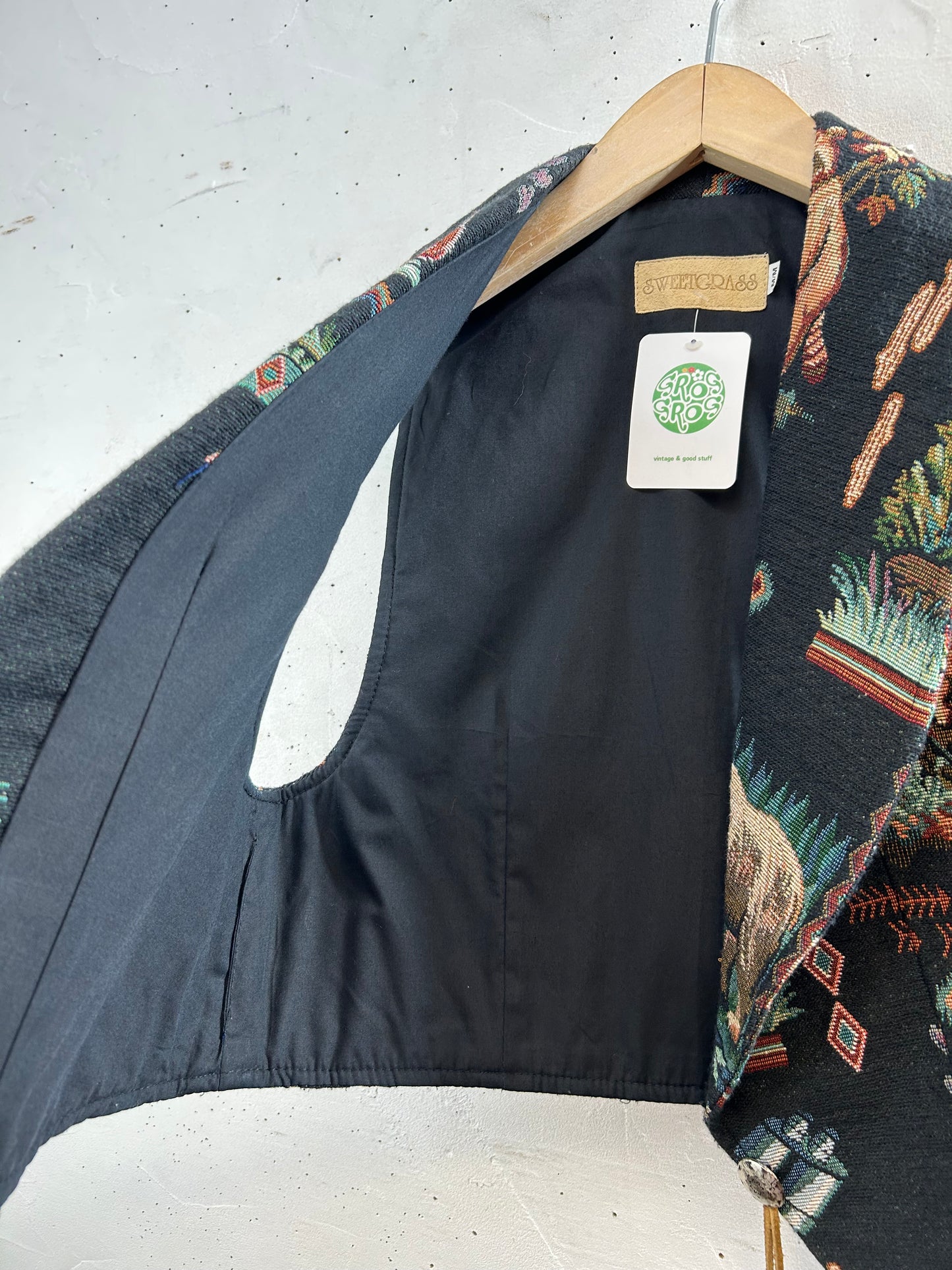 Vintage Rug Vest [G30757]